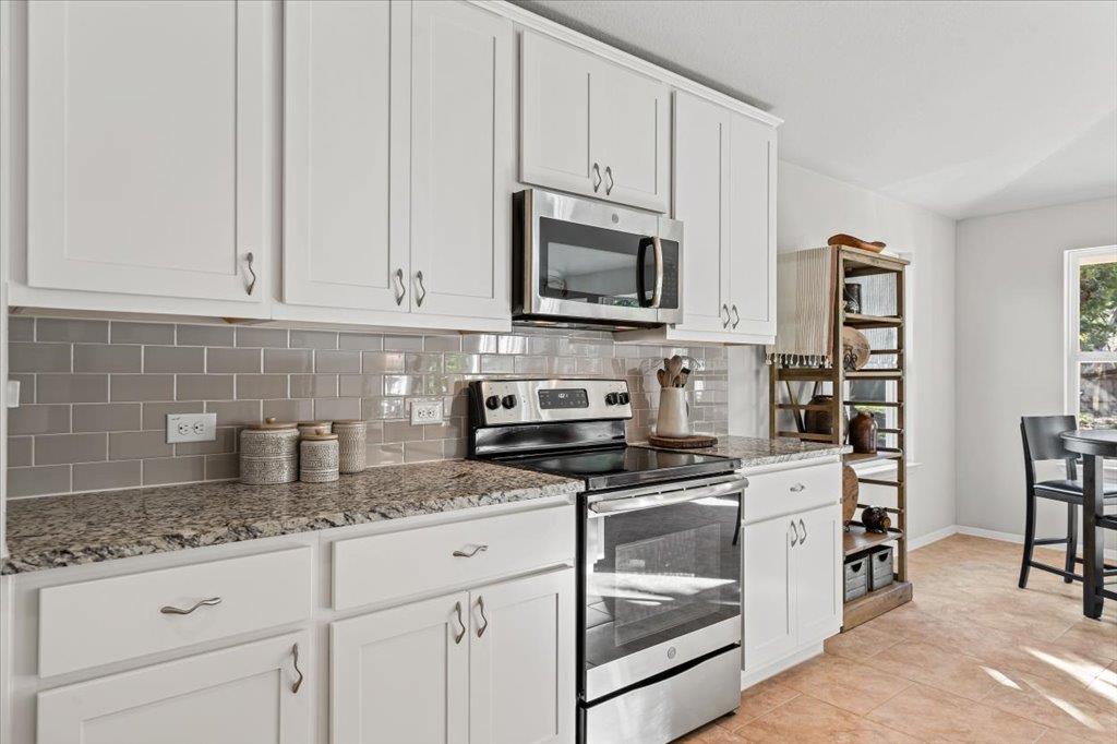 7416 Spanish Oak Dr, Lago Vista, TX 78645