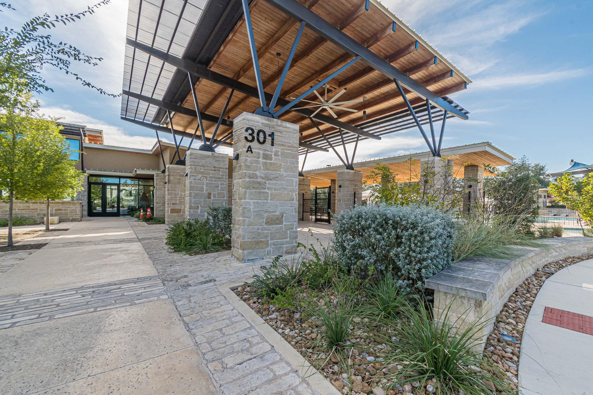 428 Trailing Lantana Ln, San Marcos, TX 78666