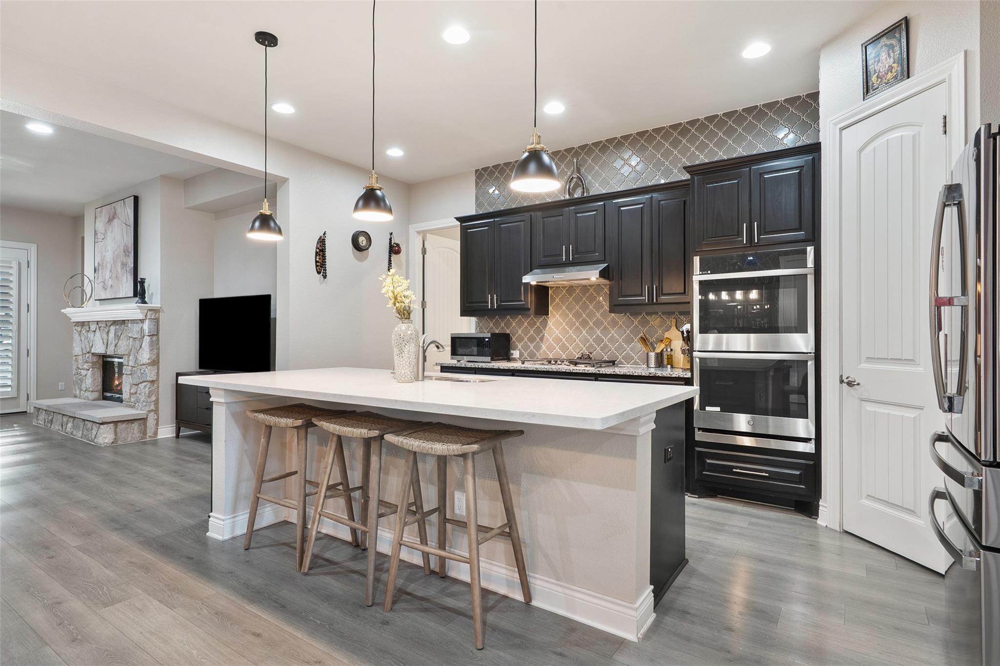 225 Escarpment Way, Cedar Park, TX 78613