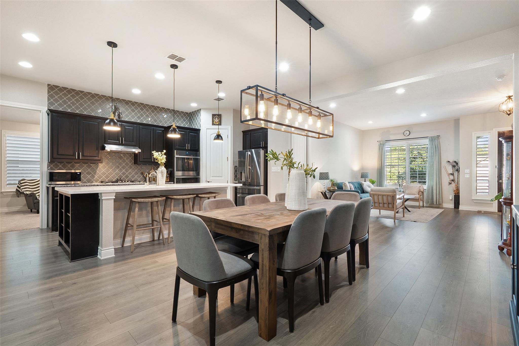 225 Escarpment Way, Cedar Park, TX 78613