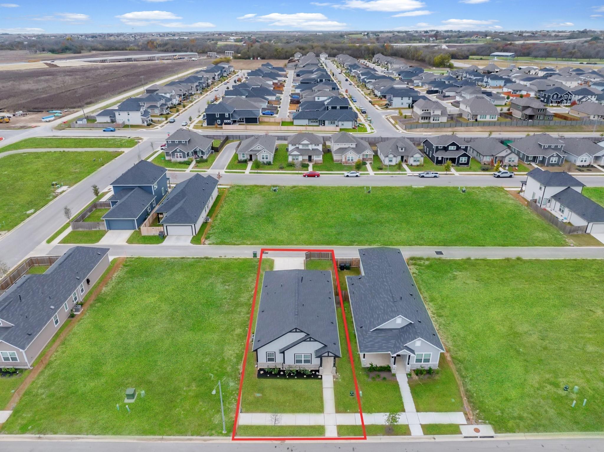 512 Timber Brook Dr, Hutto, TX 78634