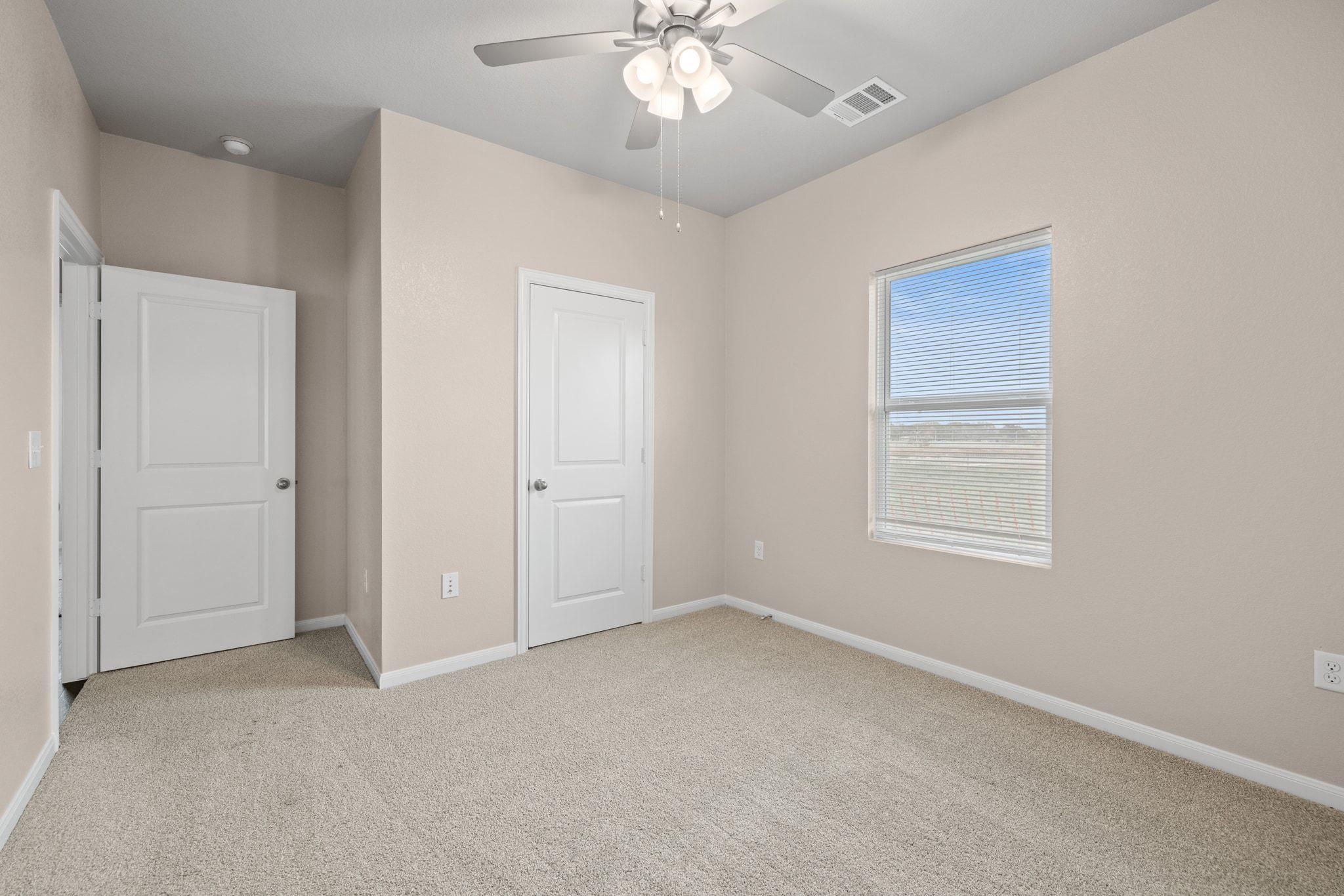 512 Timber Brook Dr, Hutto, TX 78634