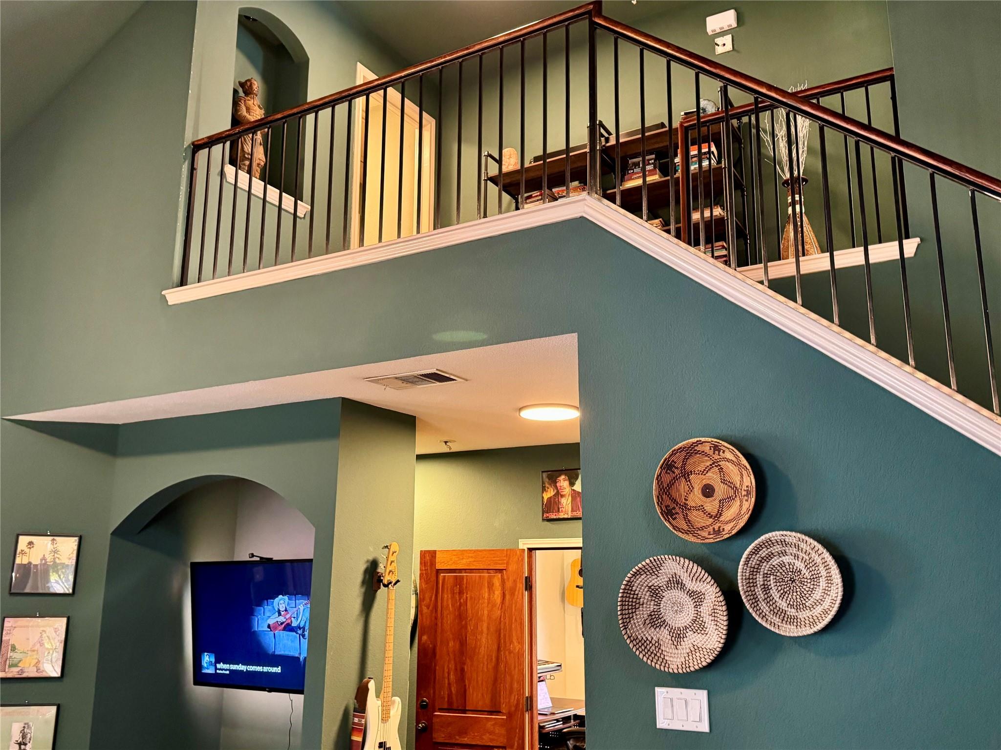 2308 Sweet Clover Dr, Austin, TX 78745