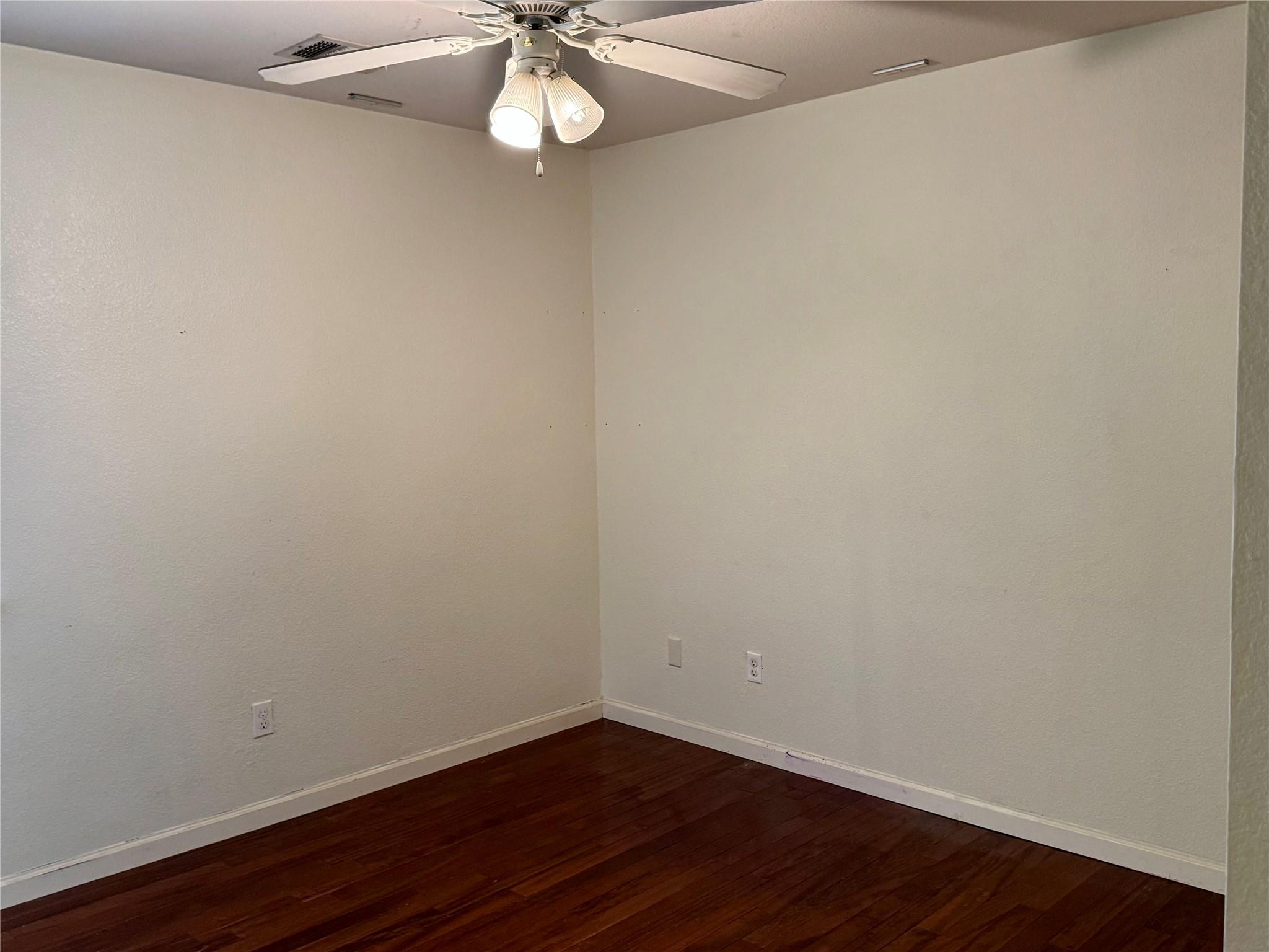 2308 Sweet Clover Dr, Austin, TX 78745