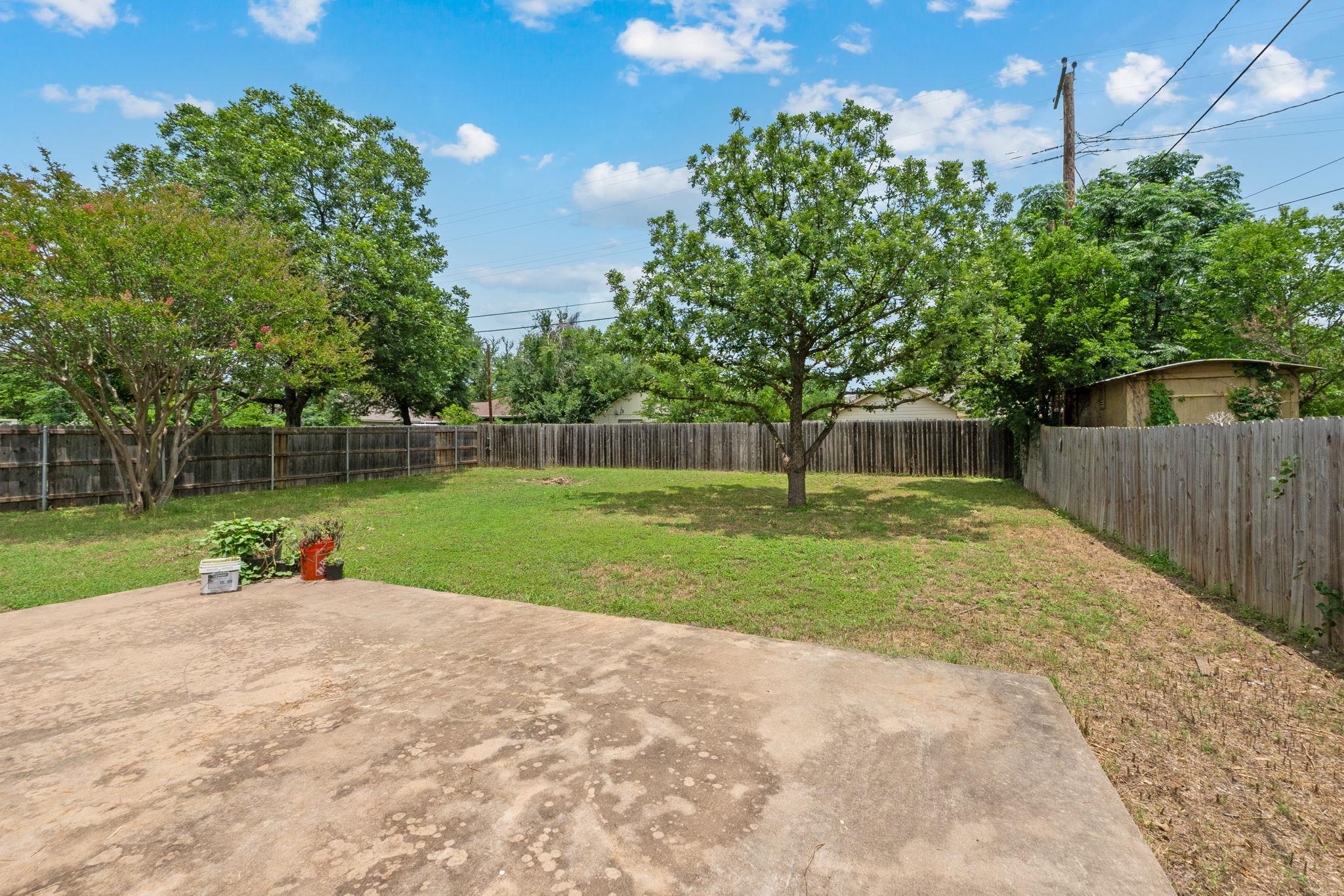 2006 Heathwood Cir, Round Rock, TX 78664