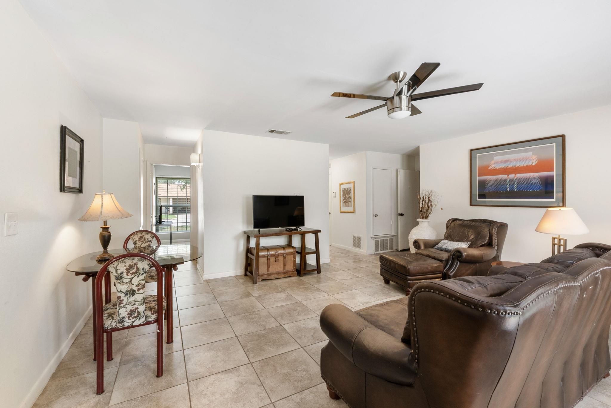 2006 Heathwood Cir, Round Rock, TX 78664