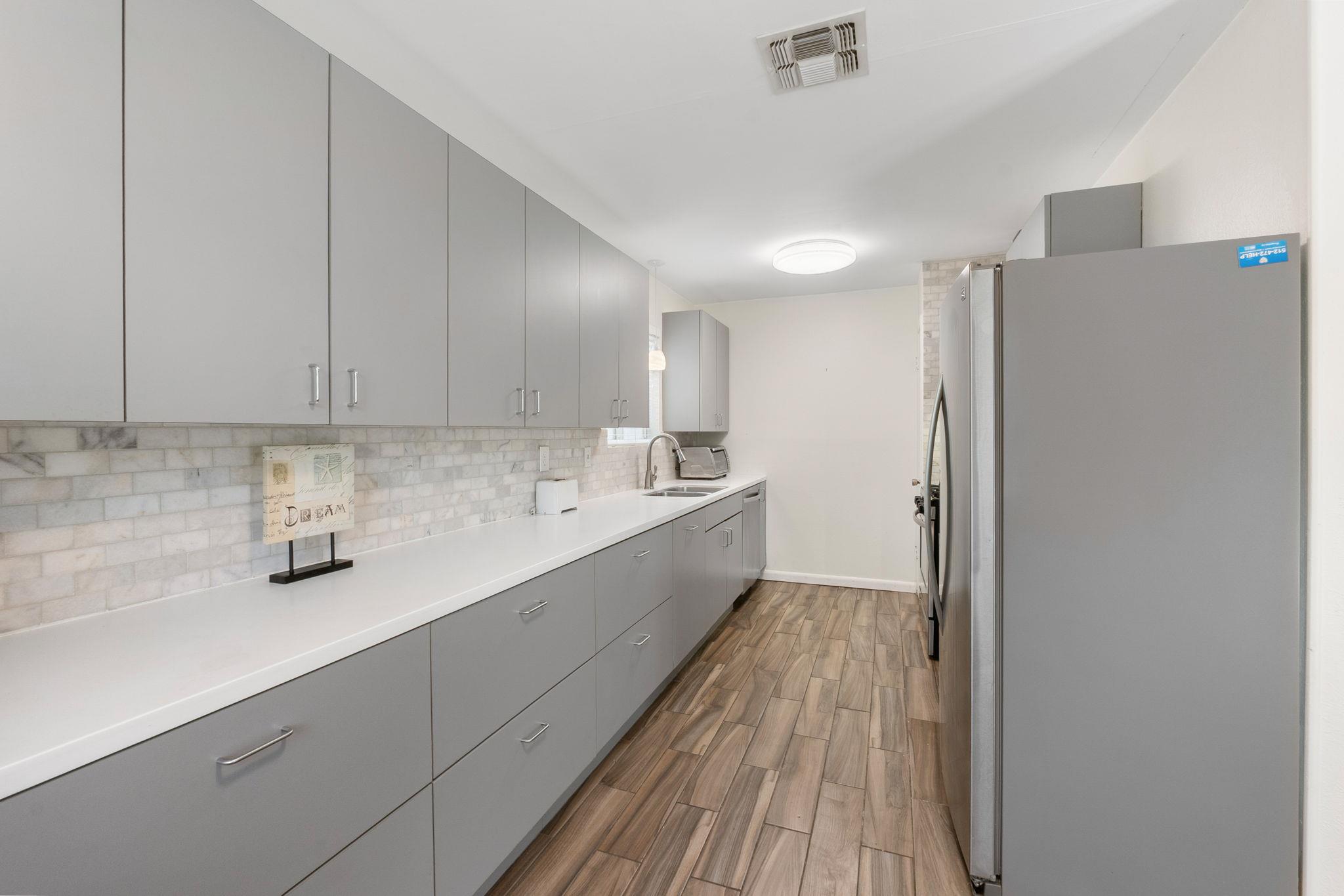 2006 Heathwood Cir, Round Rock, TX 78664