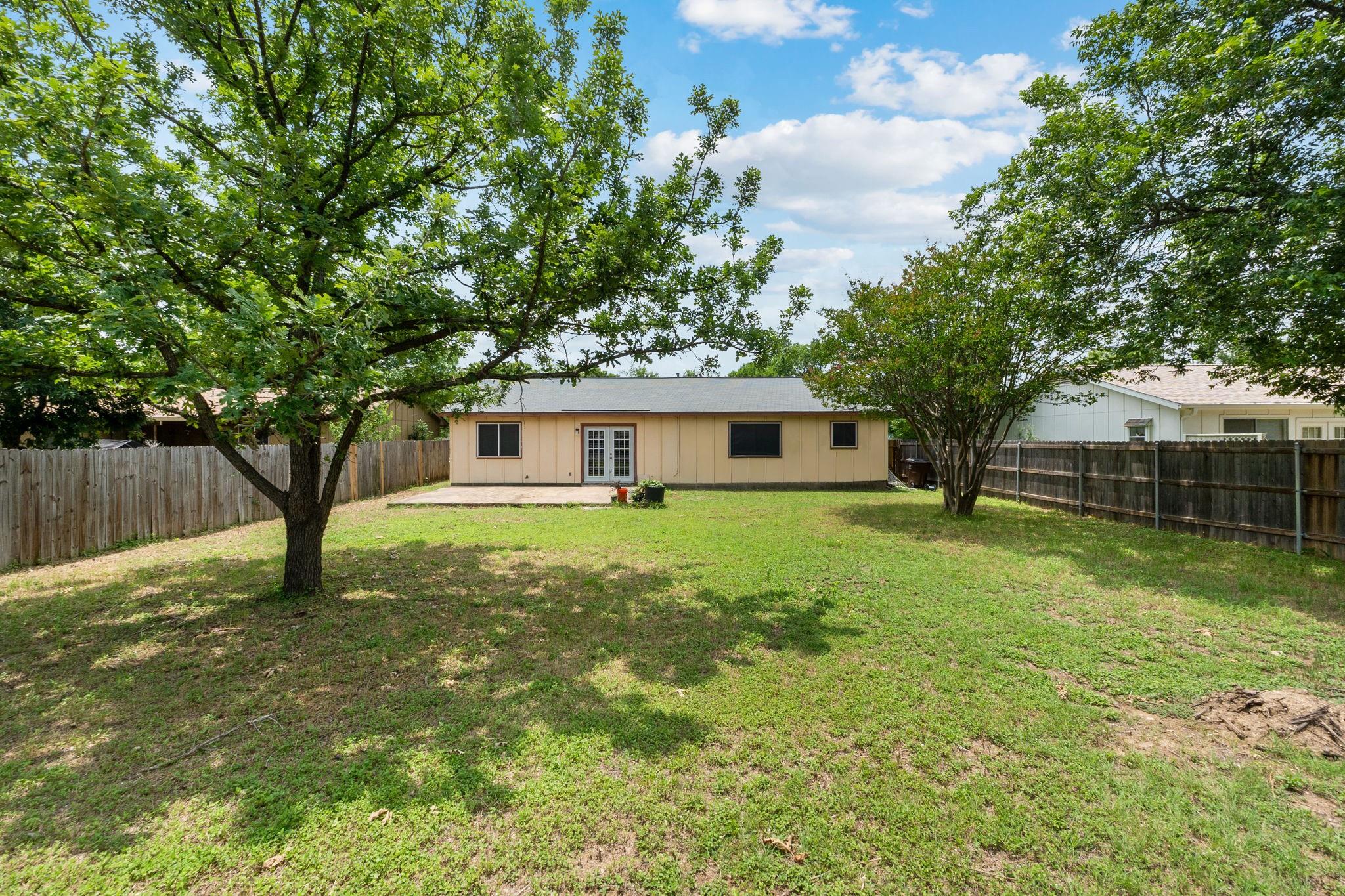 2006 Heathwood Cir, Round Rock, TX 78664