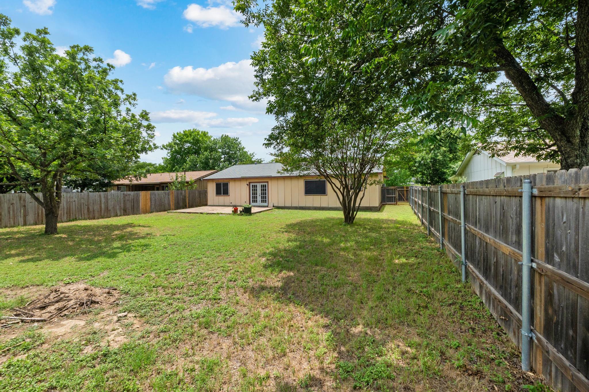 2006 Heathwood Cir, Round Rock, TX 78664