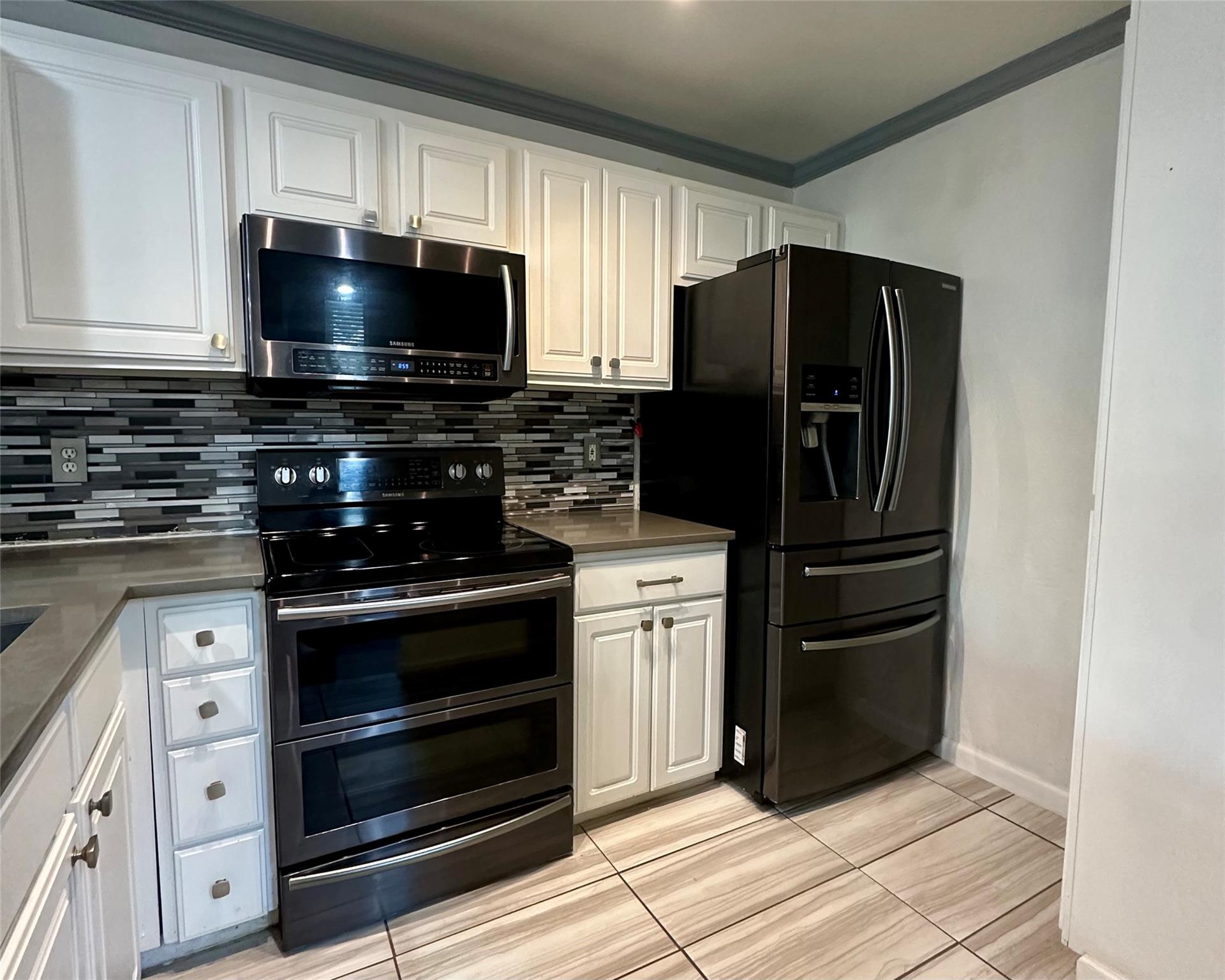 2018 W Rundberg Ln # 5B, Austin, TX 78758