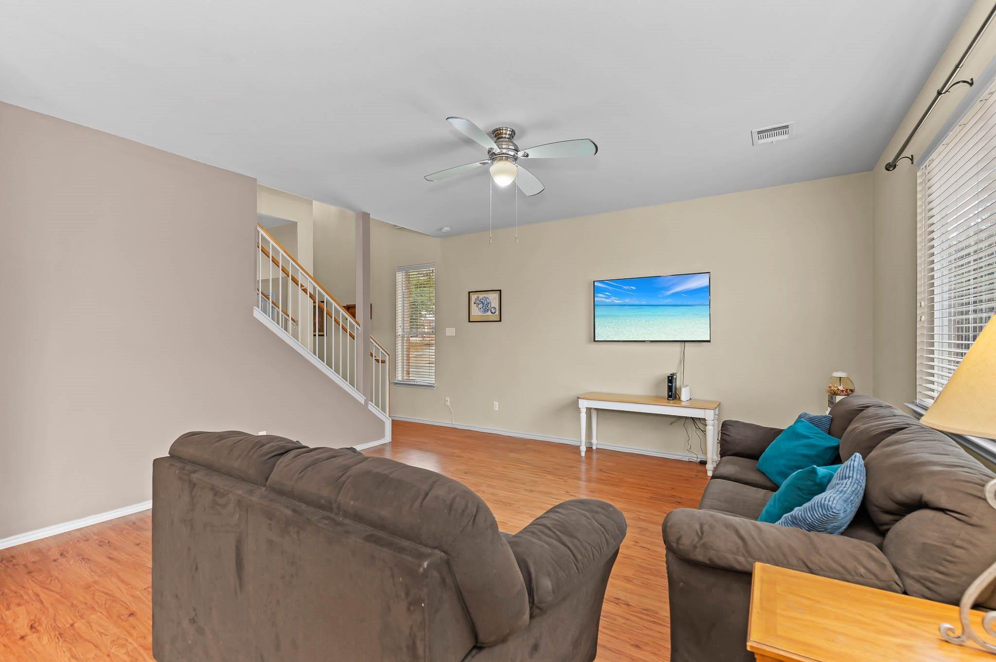 1400 Orange Spice Ct, Pflugerville, TX 78660