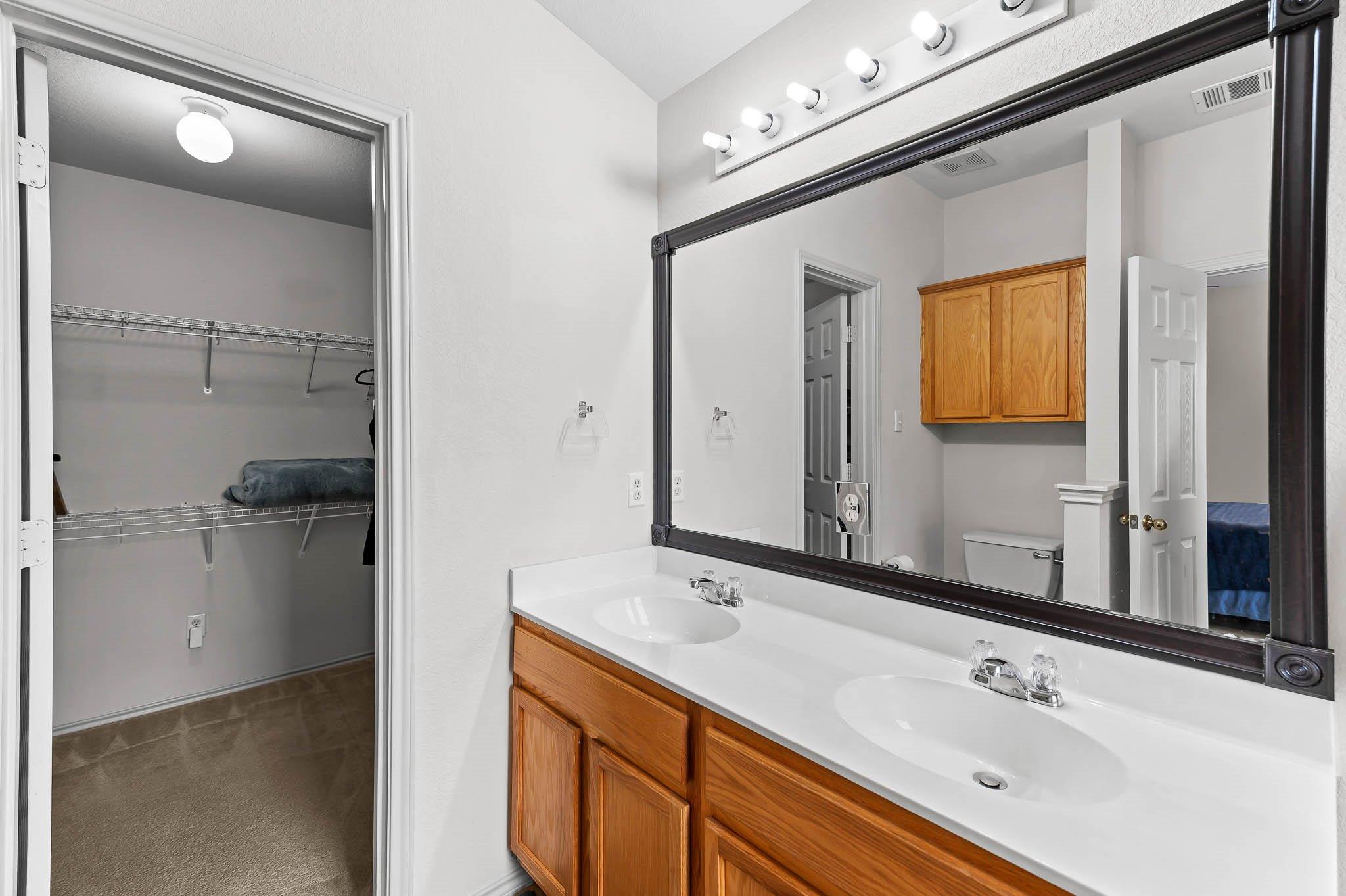 1400 Orange Spice Ct, Pflugerville, TX 78660