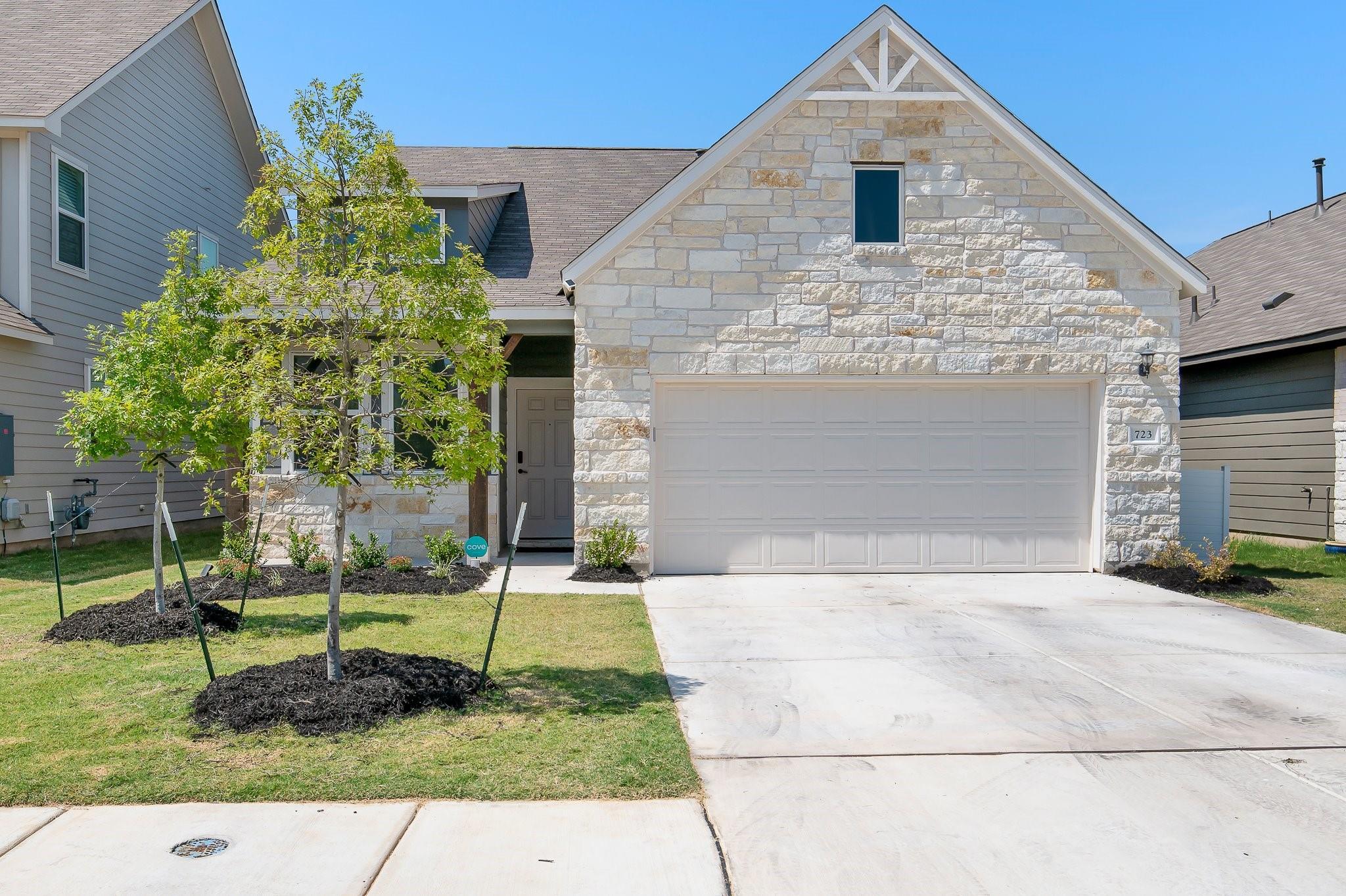 723 Gray Fox Loop, Hutto, TX 78634