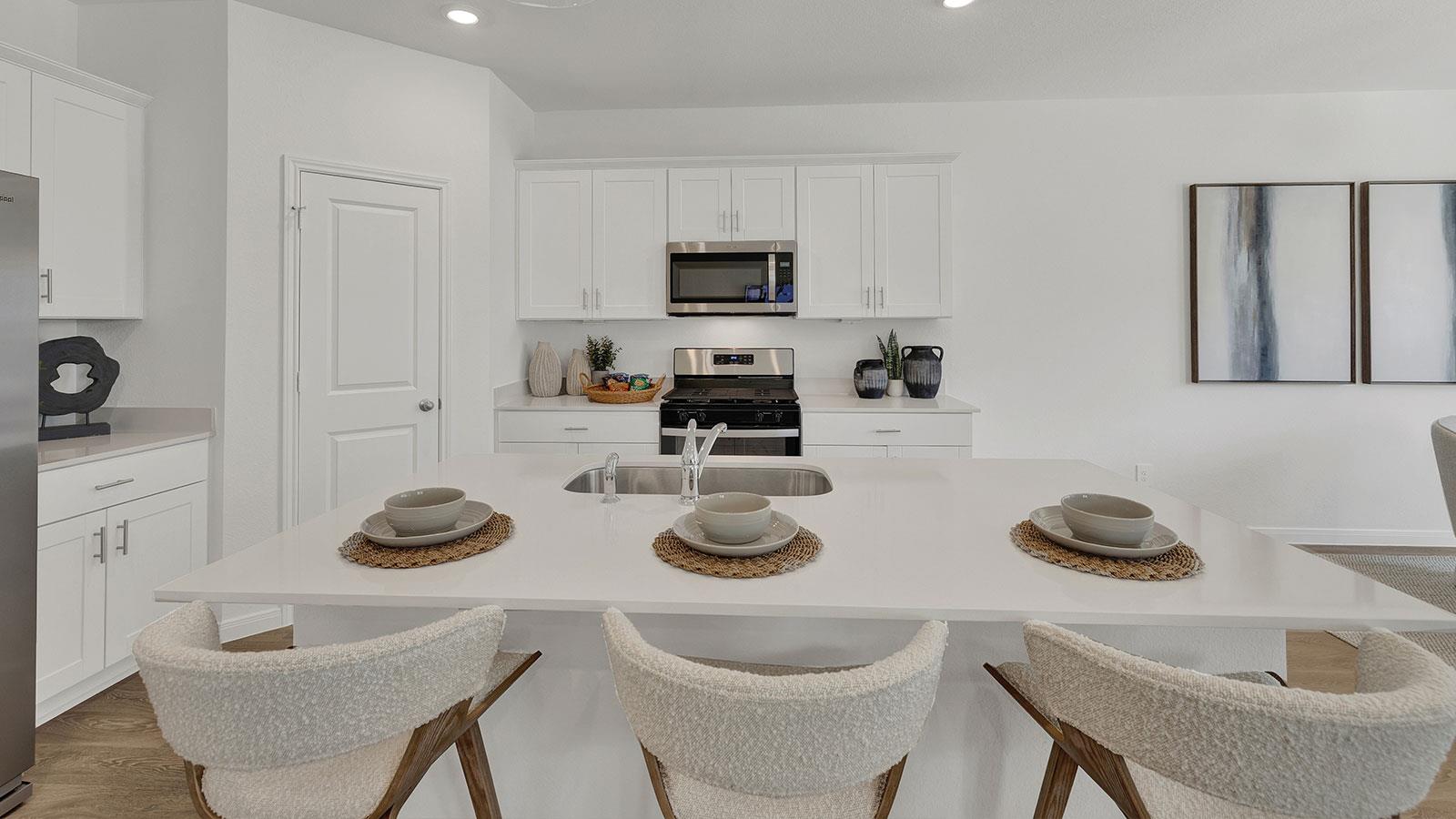 325 DENALI Dr, Kyle, TX 78640