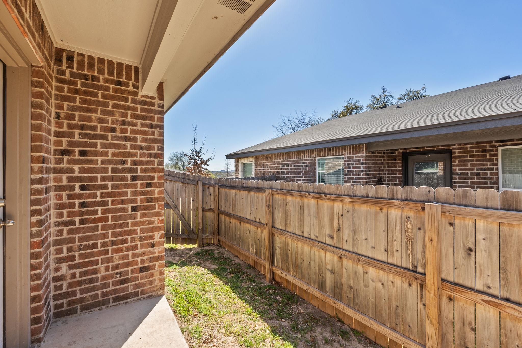 917 Ramblewood St # B, Harker Heights, TX 76548