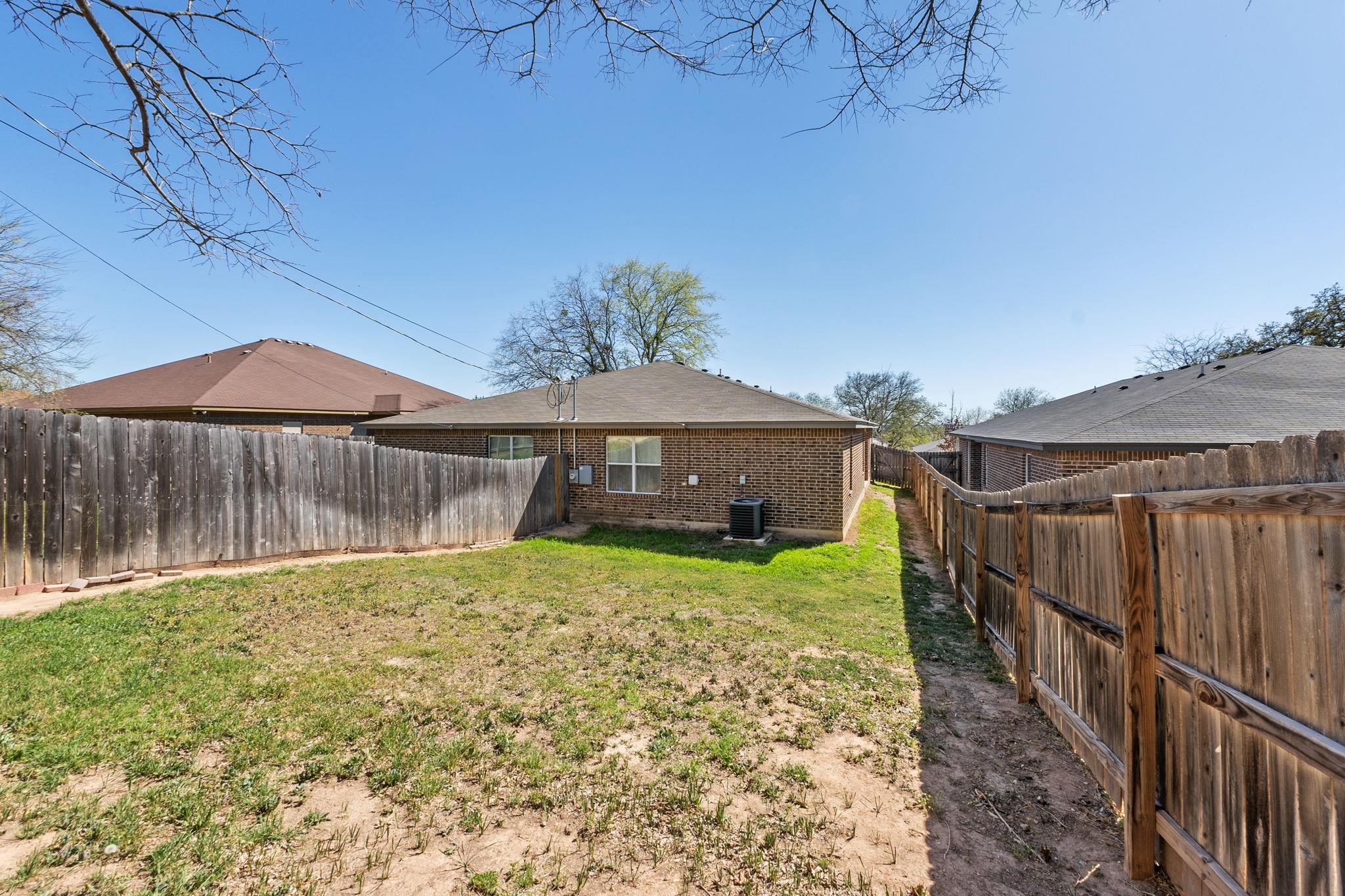 917 Ramblewood St # B, Harker Heights, TX 76548