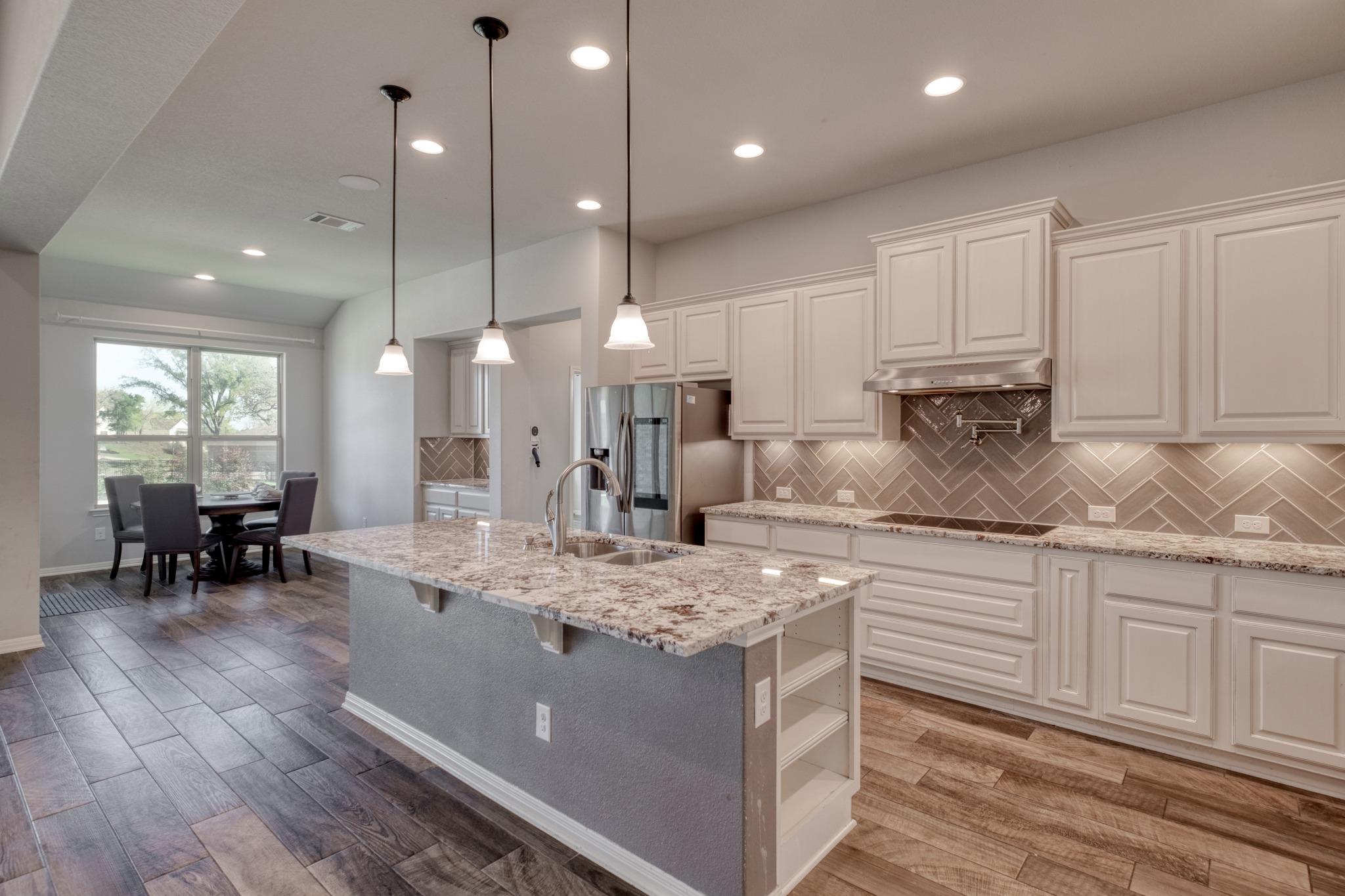 176 Pecos St, Cedar Creek, TX 78612