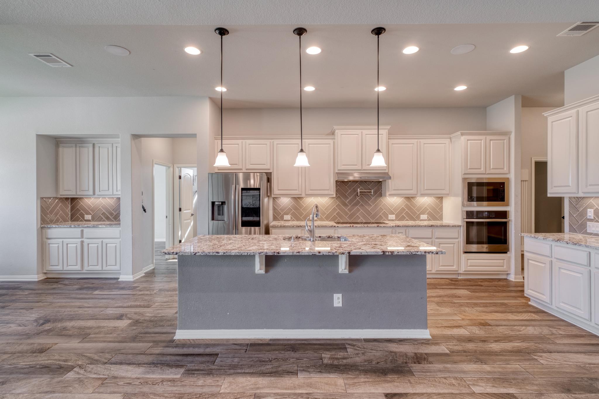 176 Pecos St, Cedar Creek, TX 78612