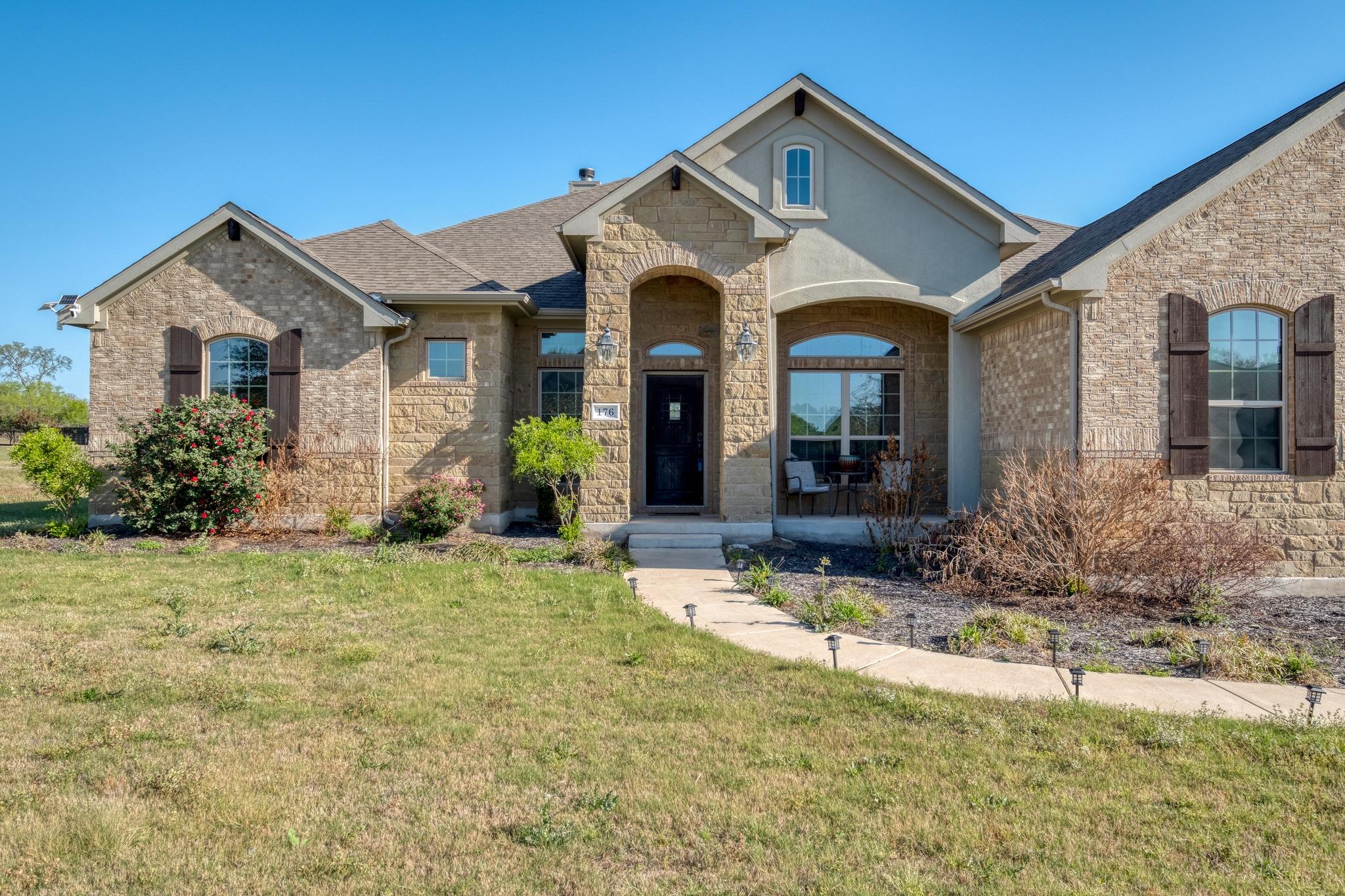 176 Pecos St, Cedar Creek, TX 78612