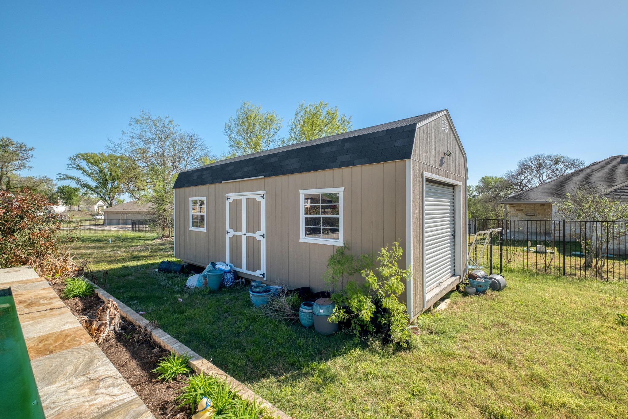 176 Pecos St, Cedar Creek, TX 78612