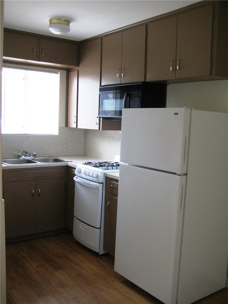 926 E Dean Keeton St # 210, Austin, TX 78705