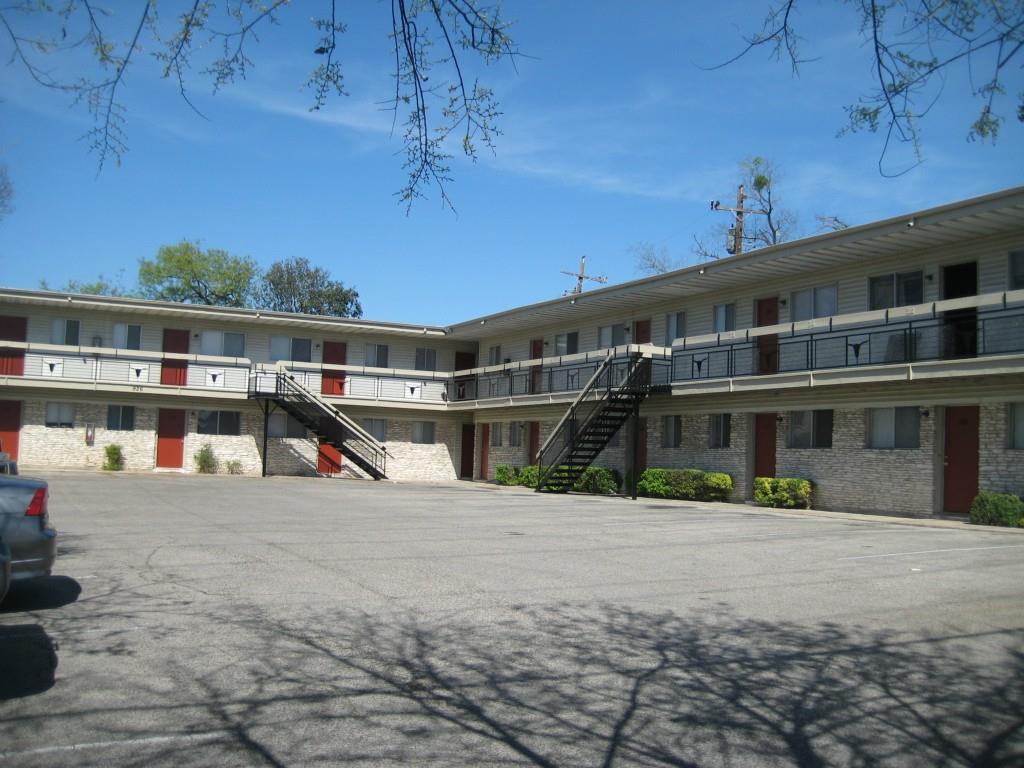 926 E Dean Keeton St # 210, Austin, TX 78705