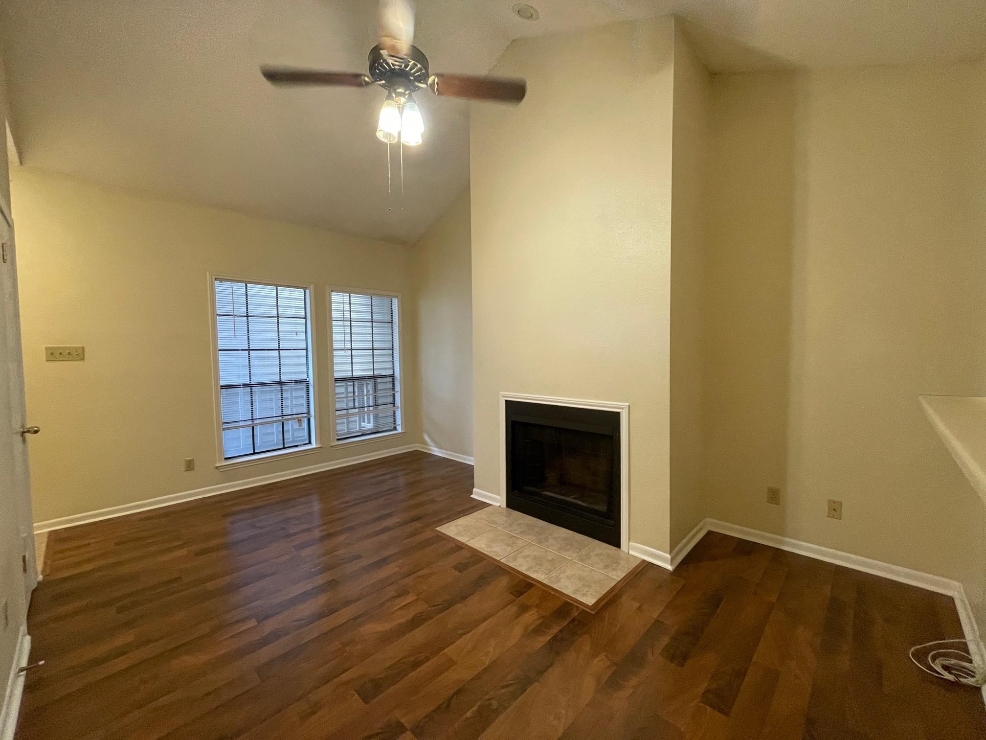 715 W 22 1/2 St # 306, Austin, TX 78705