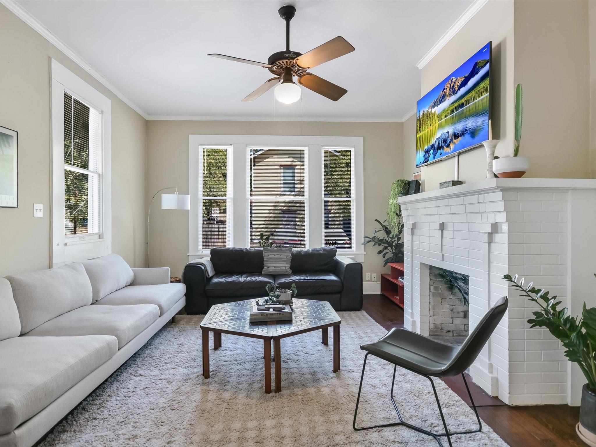 805 W 28 1/2 St # A, Austin, TX 78705