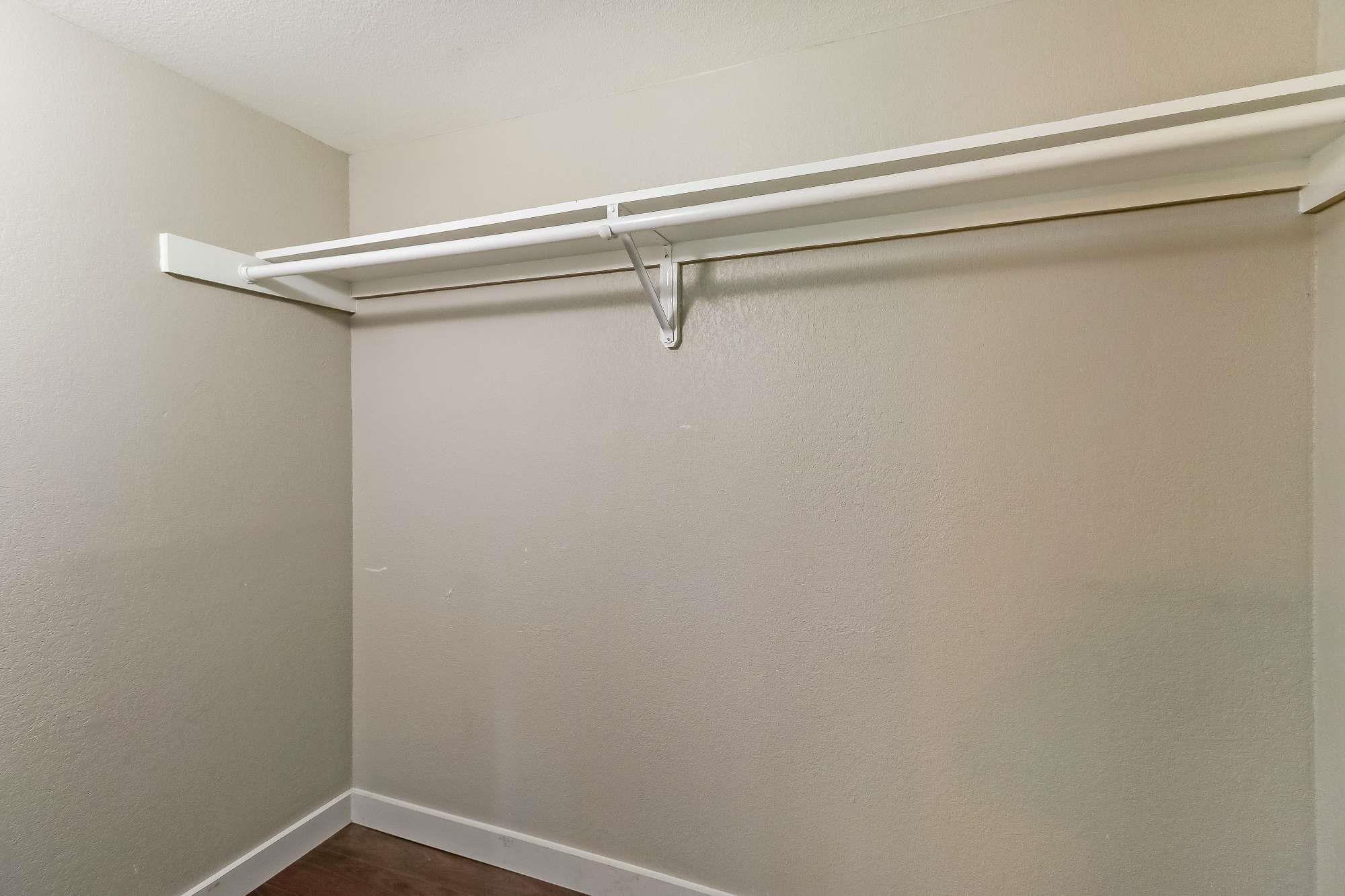 7202 Twin Crest Dr # 103, Austin, TX 78752