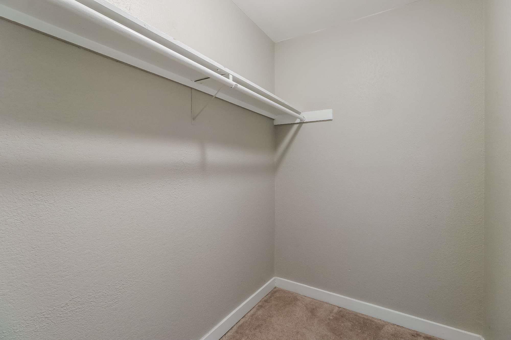 7202 Twin Crest Dr # 103, Austin, TX 78752