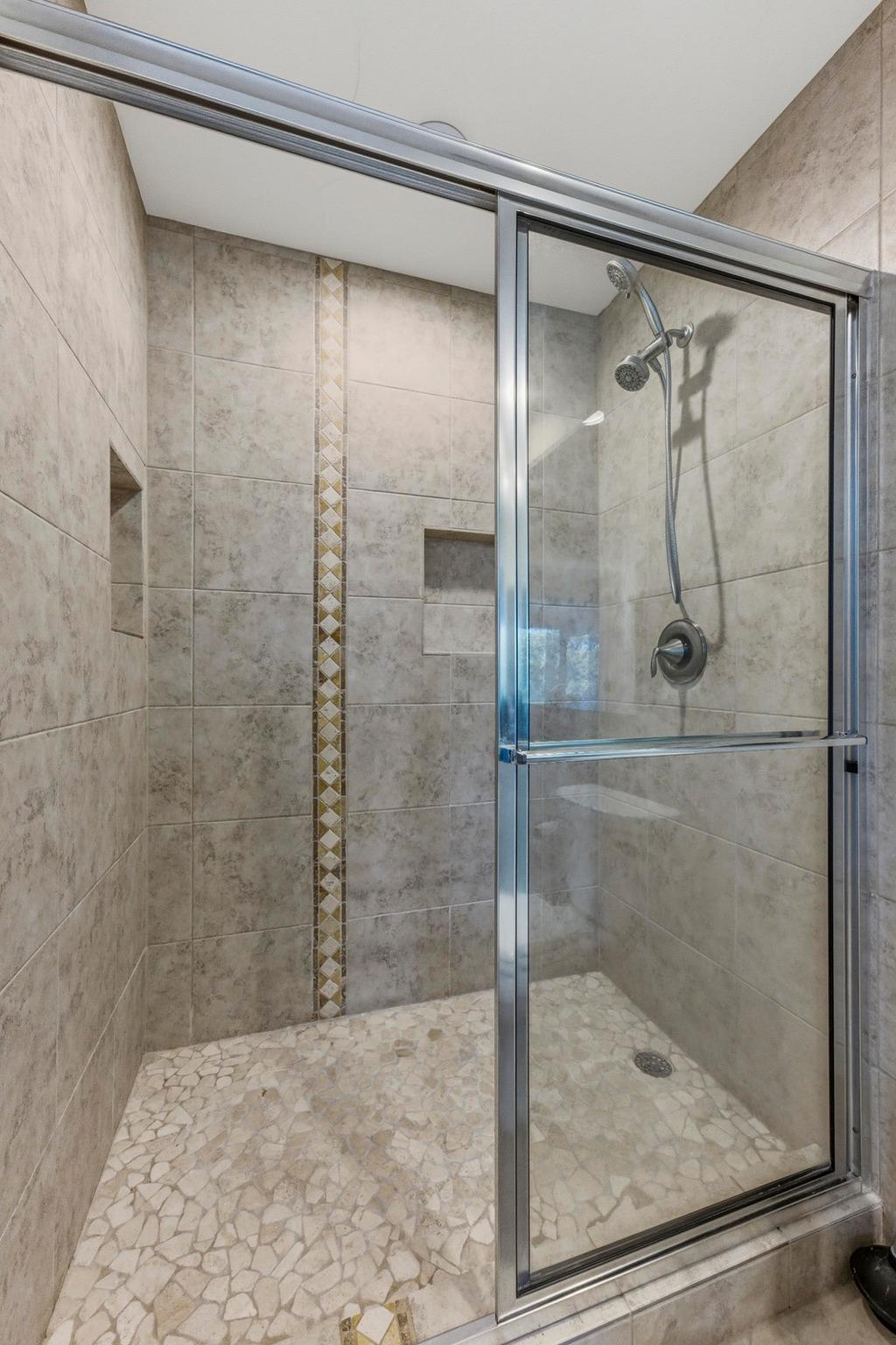 107 World Of Tennis Sq, Lakeway, TX 78738