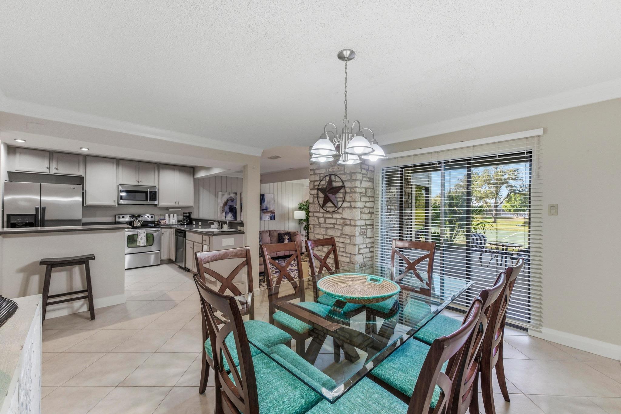 107 World Of Tennis Sq, Lakeway, TX 78738