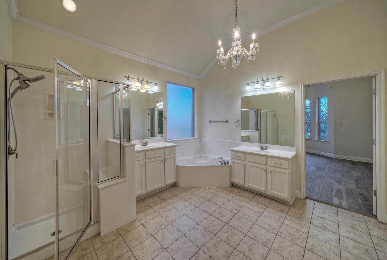 7216 Via Correto Dr, Austin, TX 78749