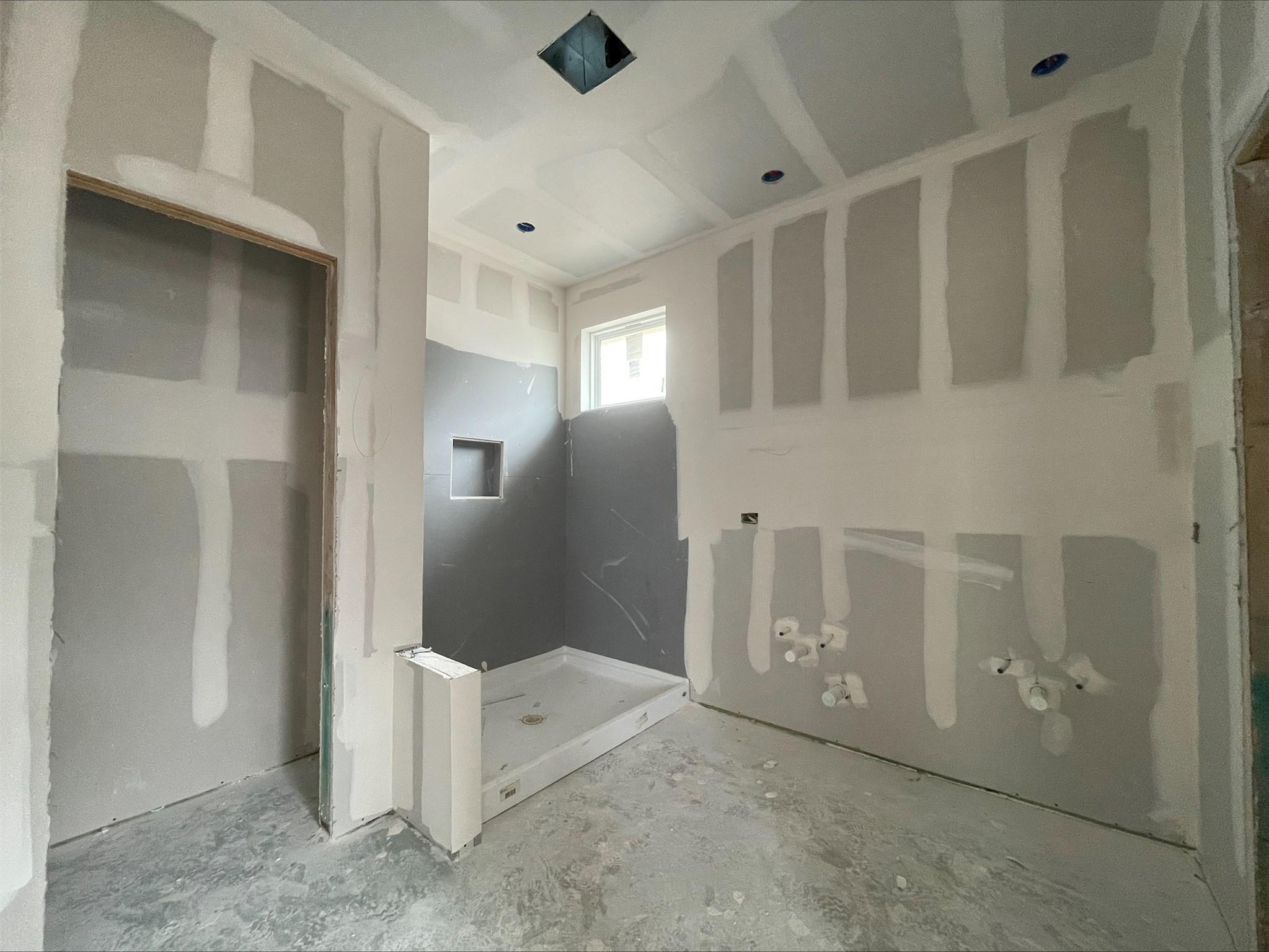 158 Paul Pena Dr, San Marcos, TX 78666