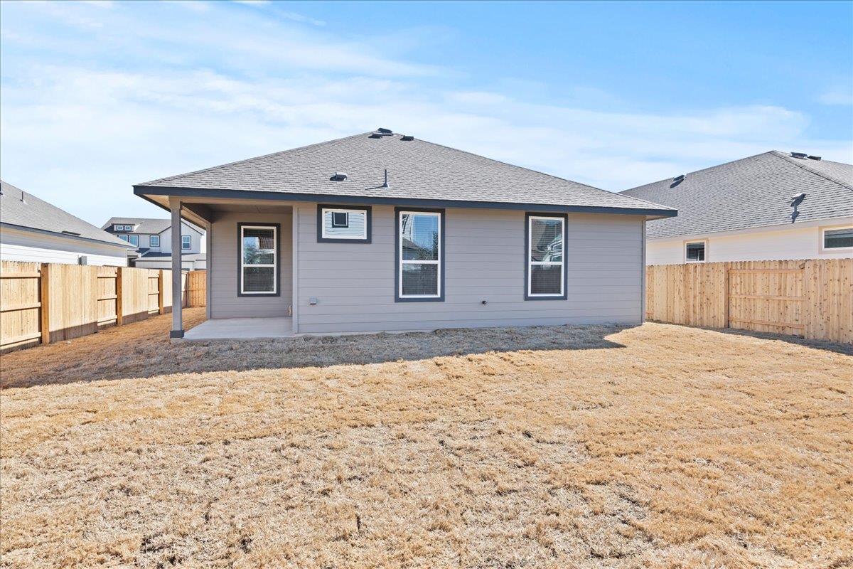 158 Paul Pena Dr, San Marcos, TX 78666