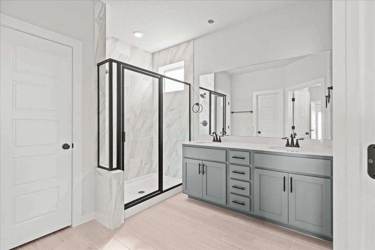 158 Paul Pena Dr, San Marcos, TX 78666