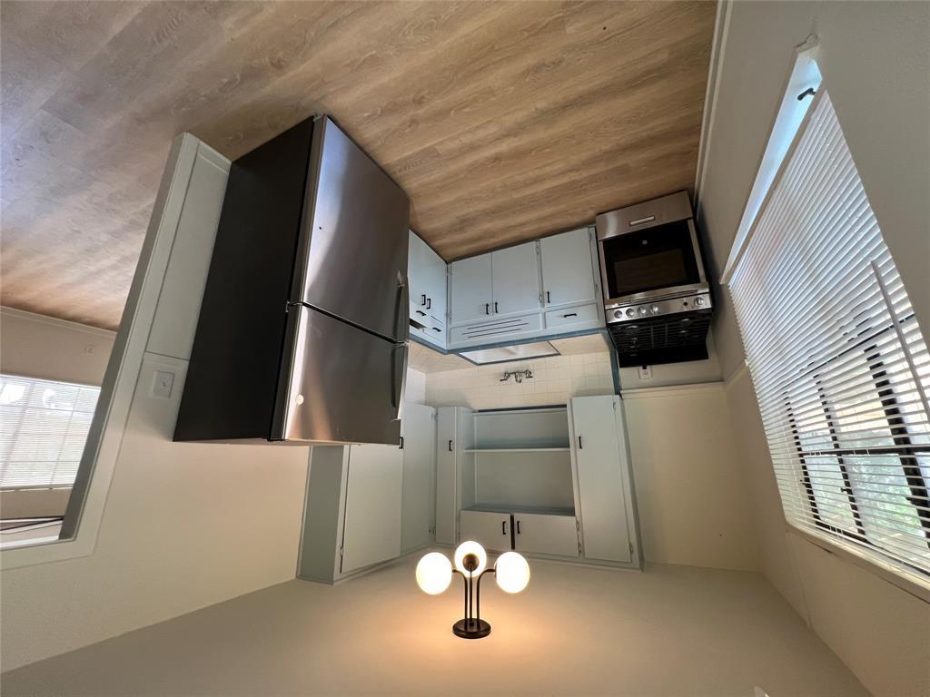 906 E 46th St # B, Austin, TX 78751