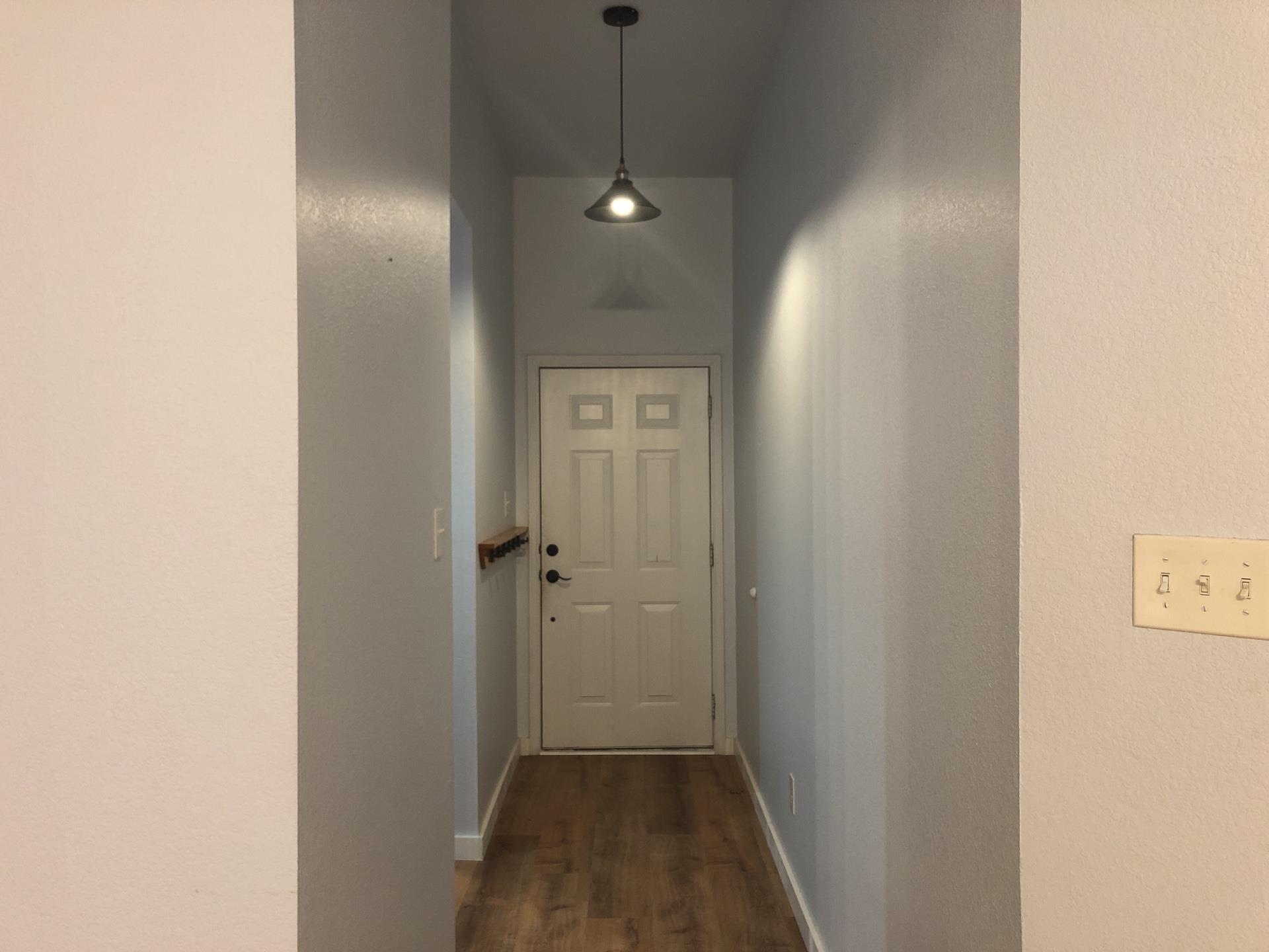 117 Soapstone Dr, Jarrell, TX 76537