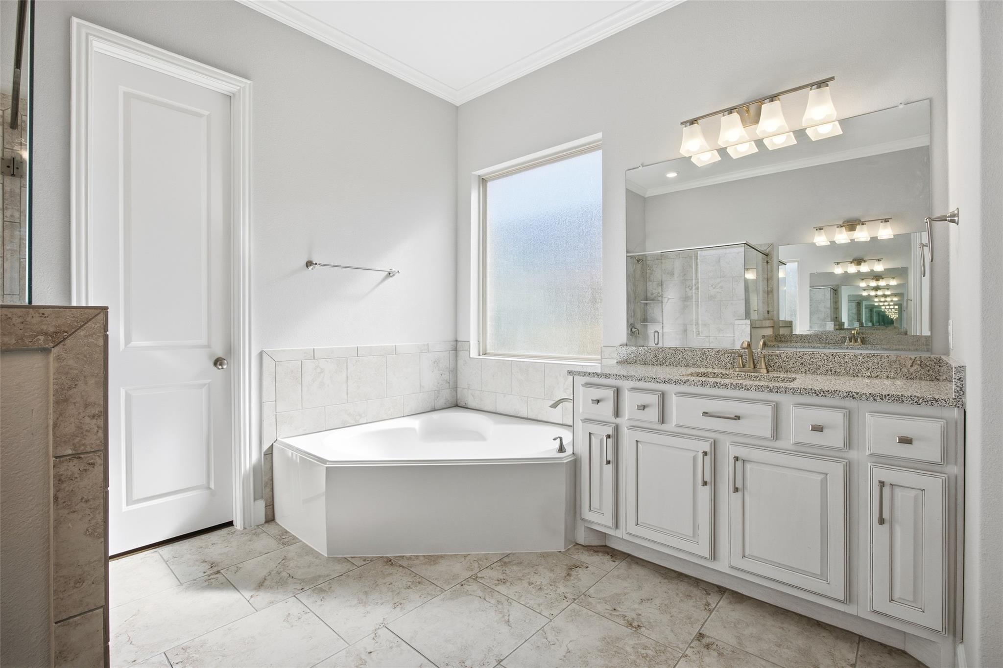 103 County Road 180 # 35, Leander, TX 78641