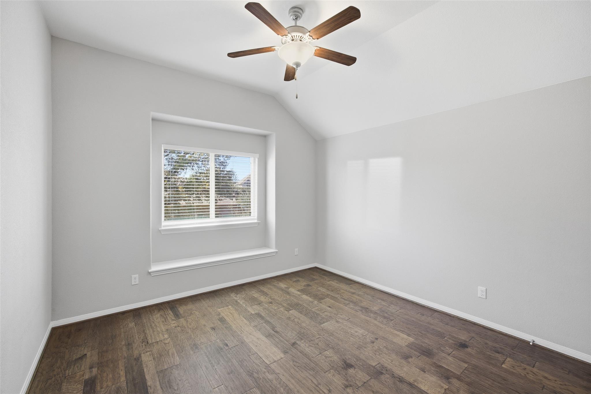 103 County Road 180 # 35, Leander, TX 78641