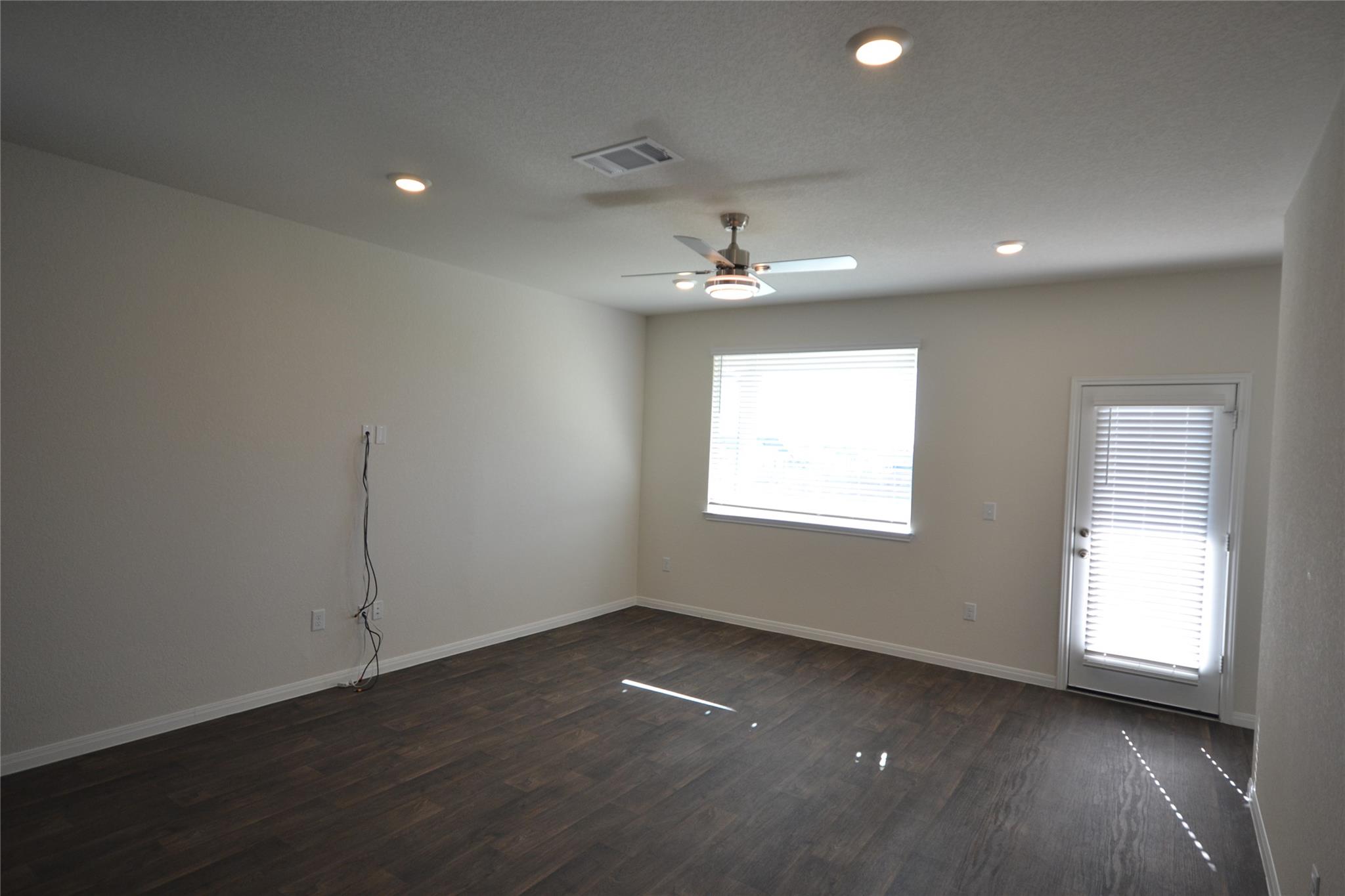 717 Mais Dr, Georgetown, TX 78626