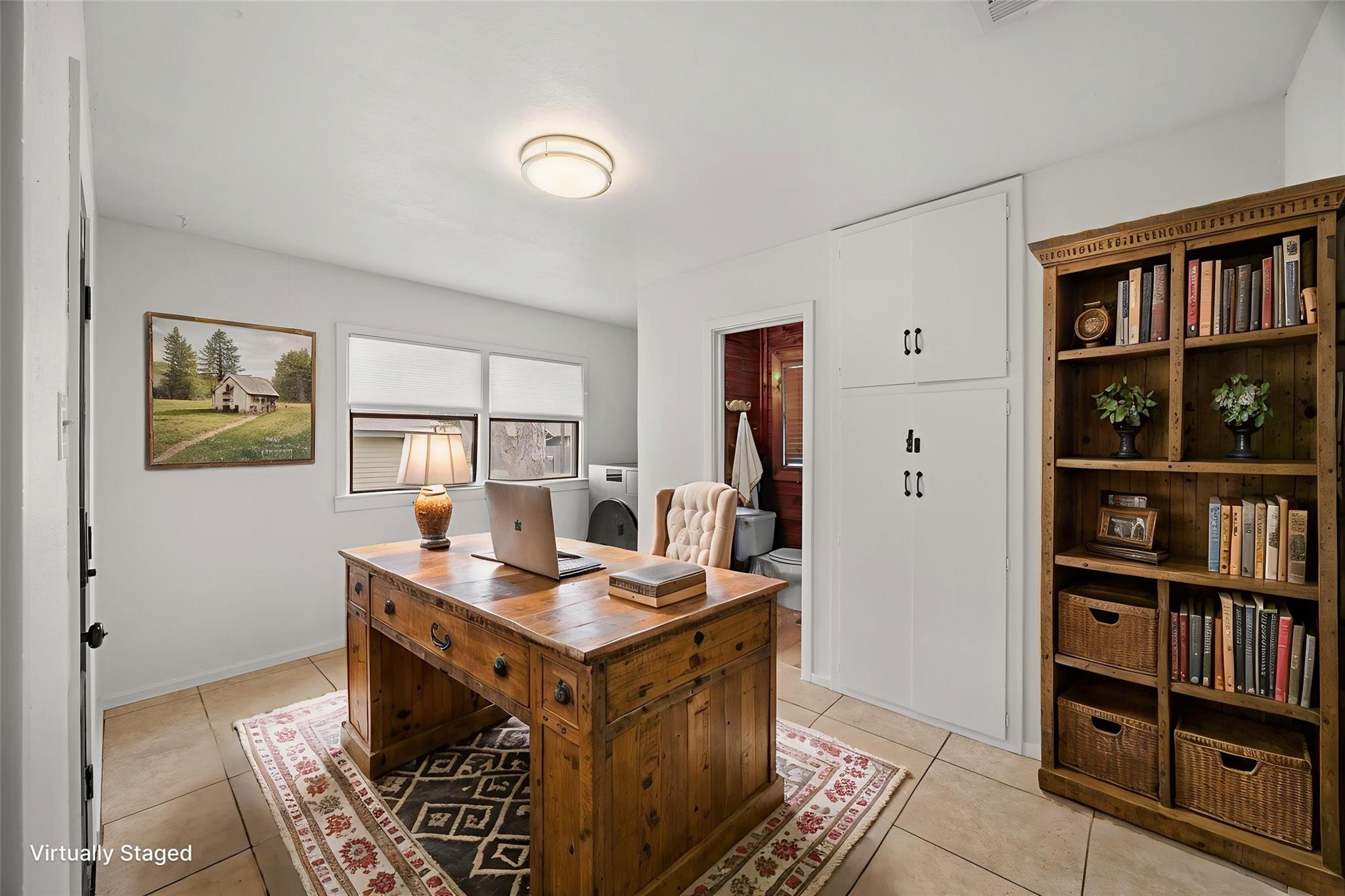 1815 Eckhardt St, Taylor, TX 76574