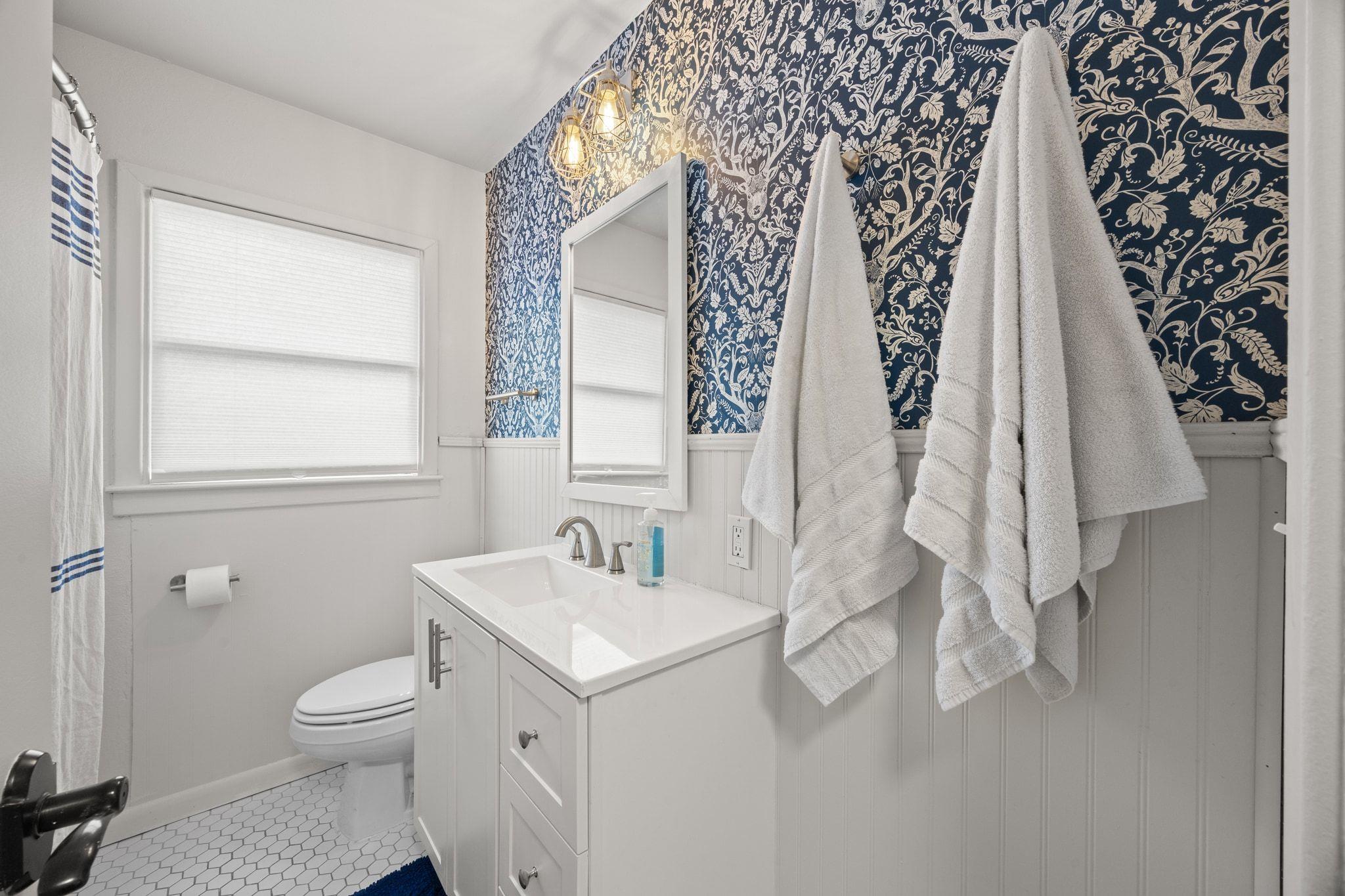 1815 Eckhardt St, Taylor, TX 76574