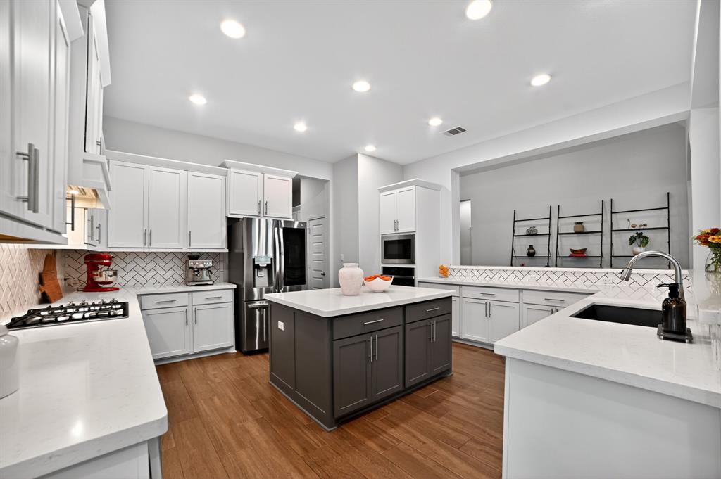 1904 Woolsey Way, Leander, TX 78641