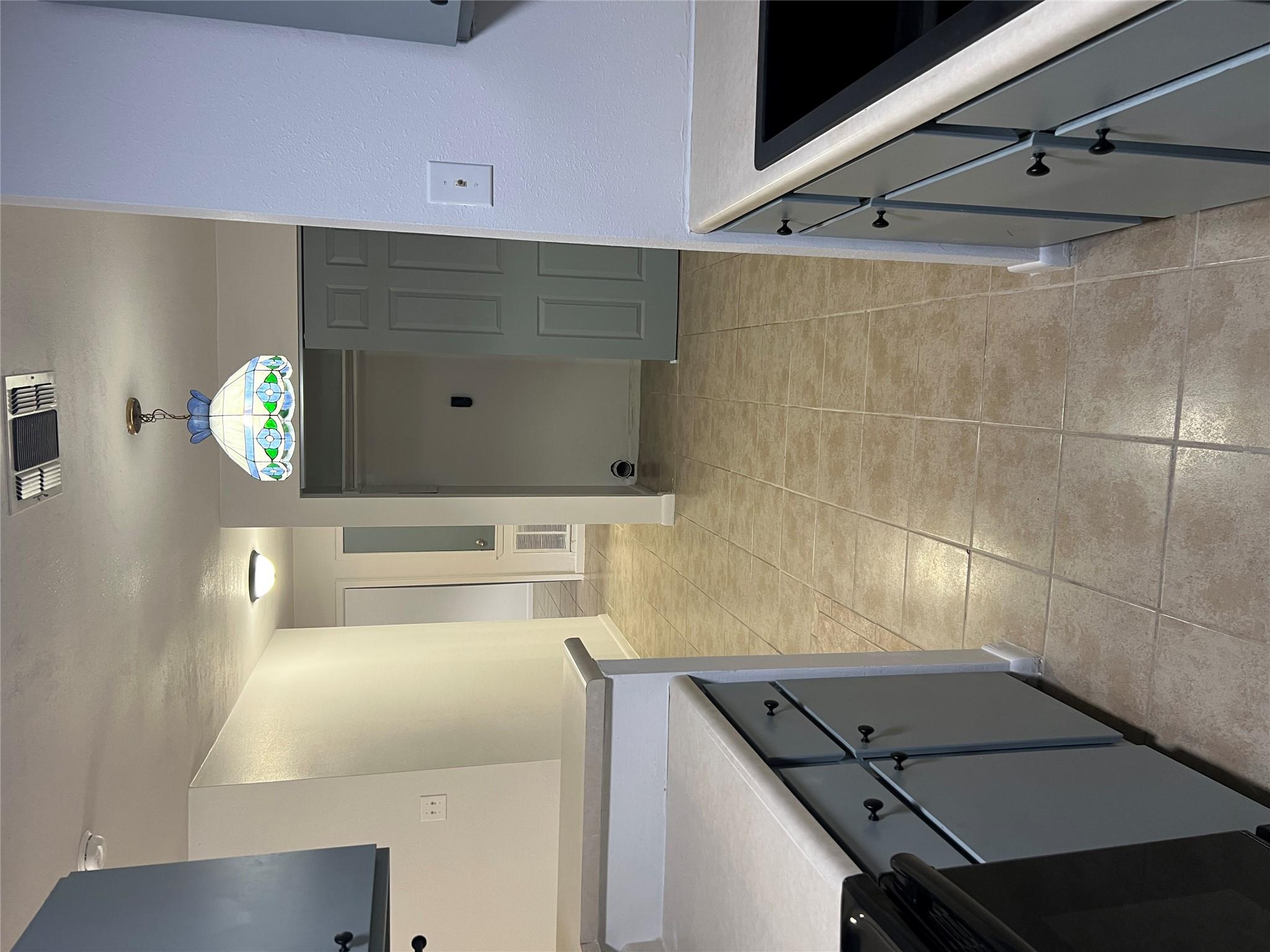 1301 Greenlawn Pkwy # C, Blanco, TX 78606