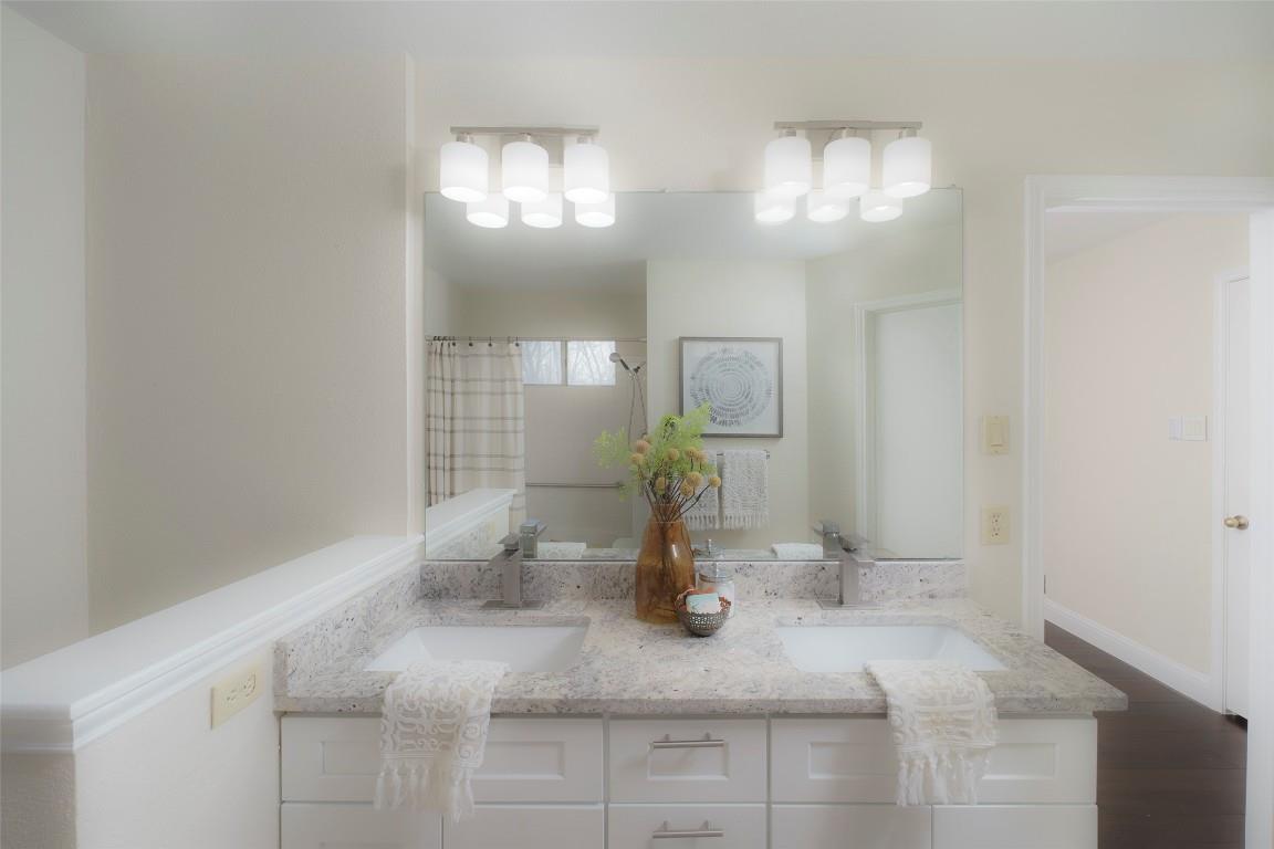 2201 Broughton Ct, Austin, TX 78727