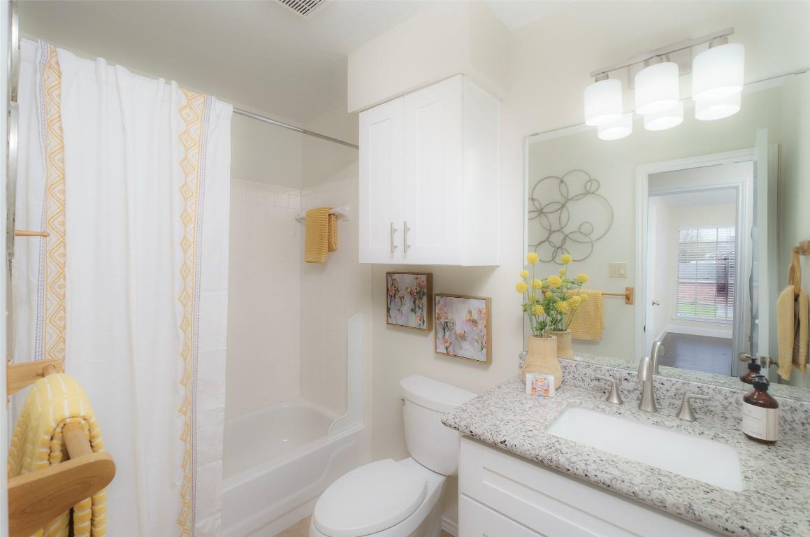 2201 Broughton Ct, Austin, TX 78727