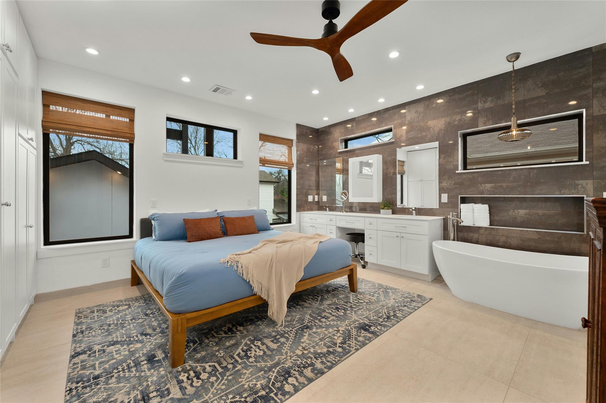 1208 Garden St # 1 & #2, Austin, TX 78702