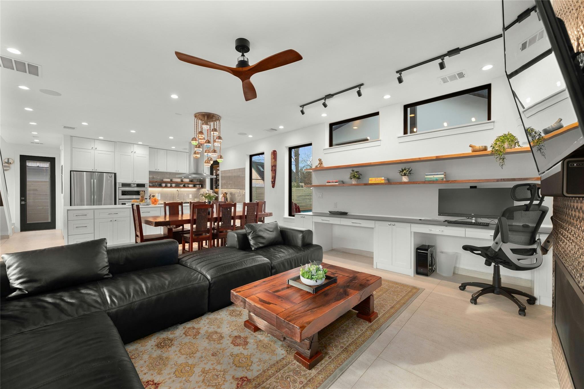 1208 Garden St # 1 & #2, Austin, TX 78702