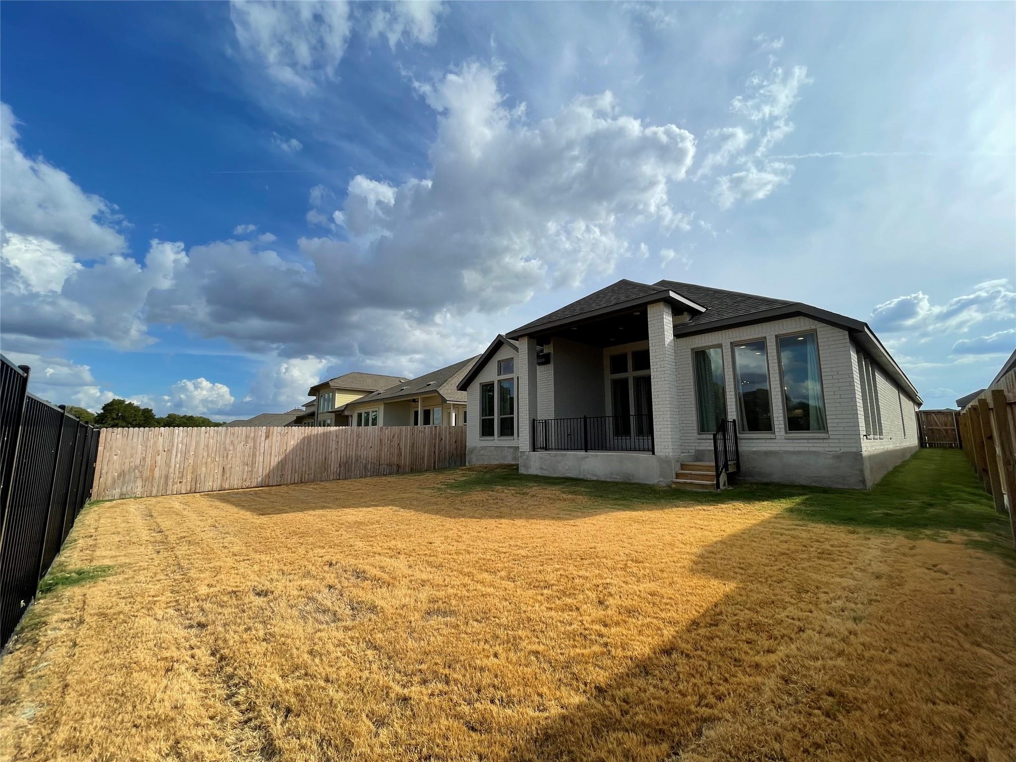 149 Night Bloom Path, Liberty Hill, TX 78642